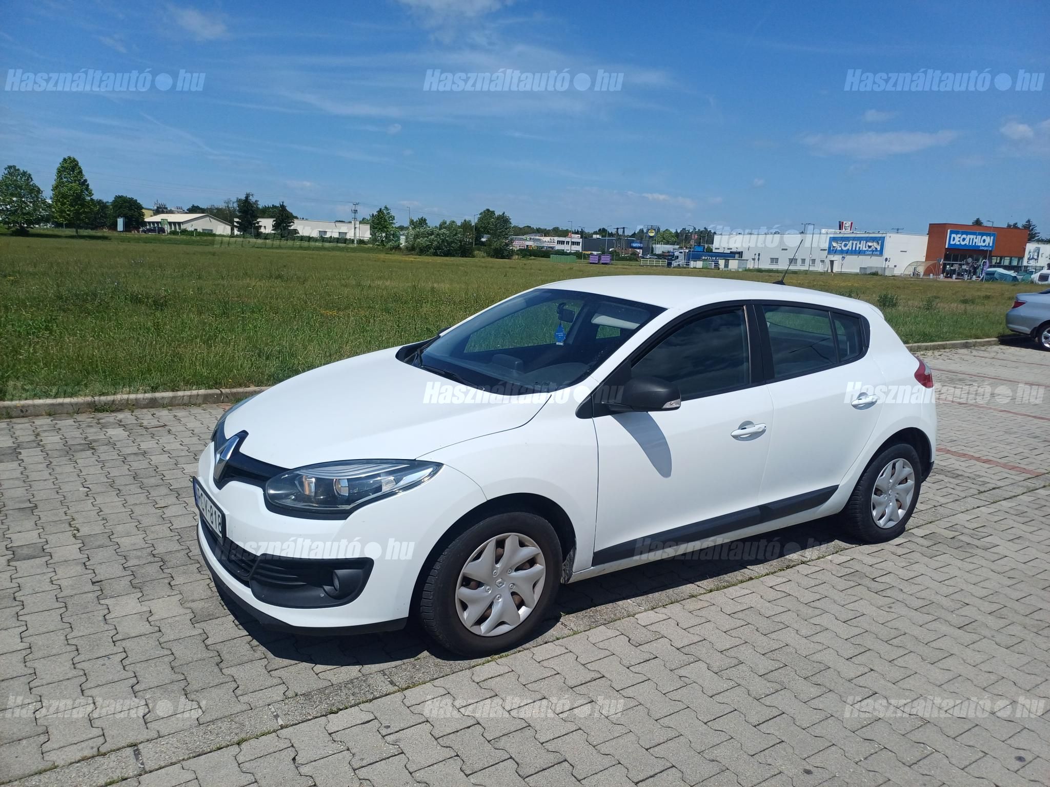 RENAULT MEGANE 2014/7 - 1