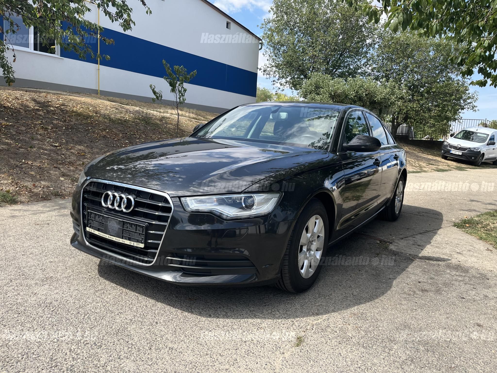 AUDI A6 2012/9 - 1