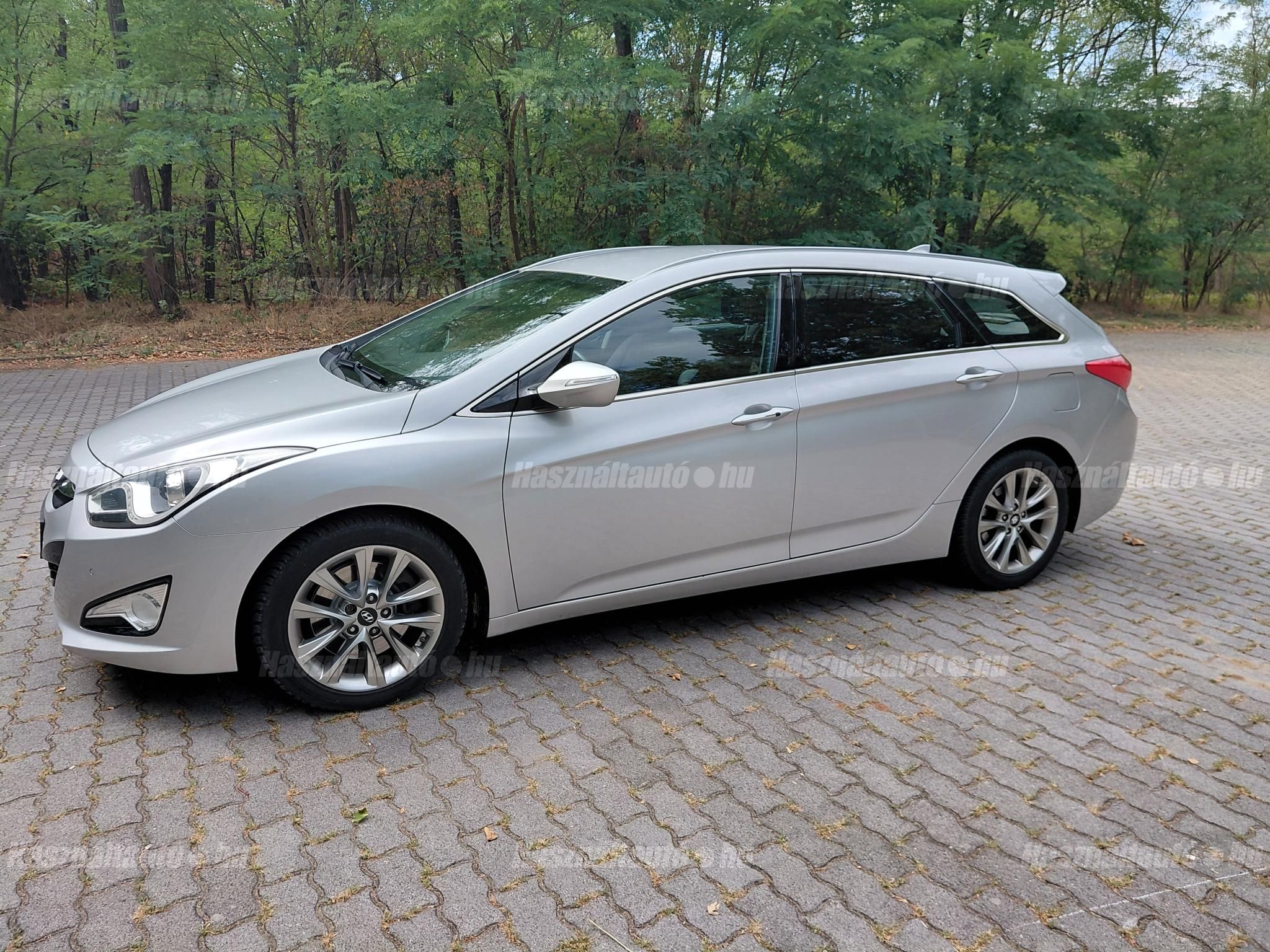 HYUNDAI I40 2015/1 - 1