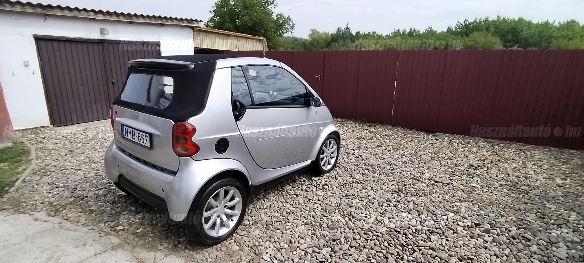SMART FORTWO CABRIO 2004 - 1