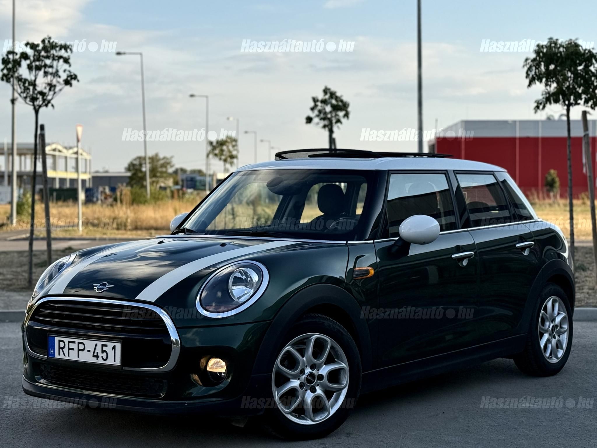 MINI COOPER 2018/12 - 1