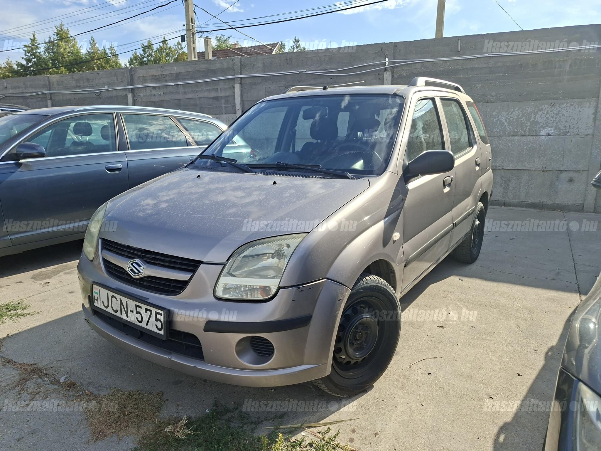 SUZUKI IGNIS 2004/10 - 1