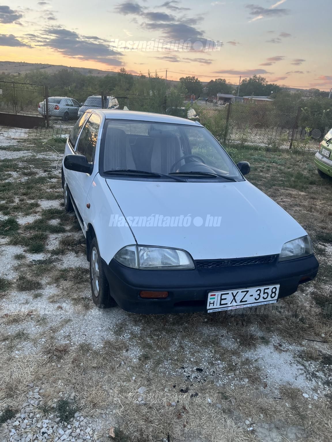 SUZUKI SWIFT 1996/4 - 1