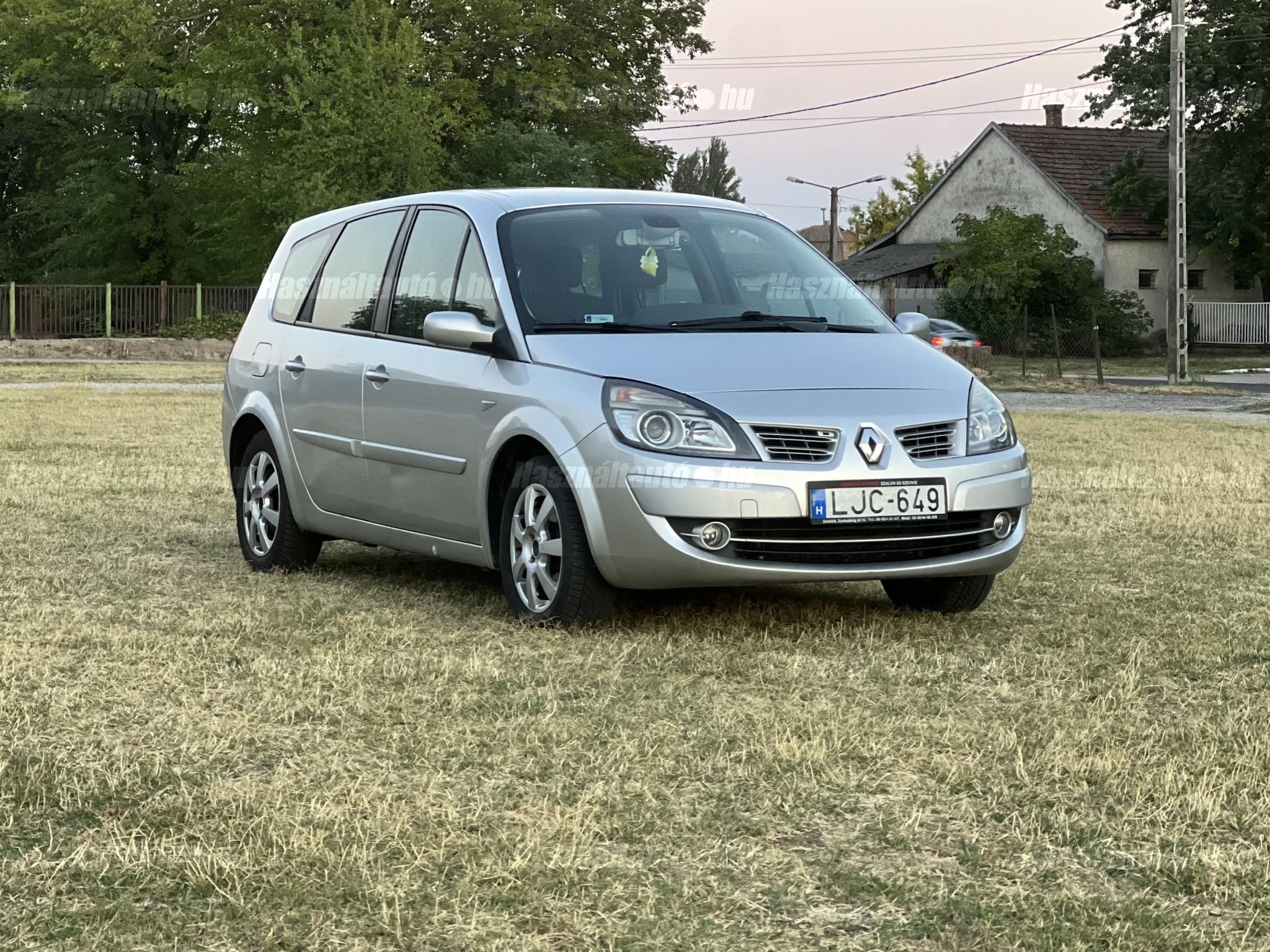 RENAULT GRAND SCENIC 2008/10 - 1