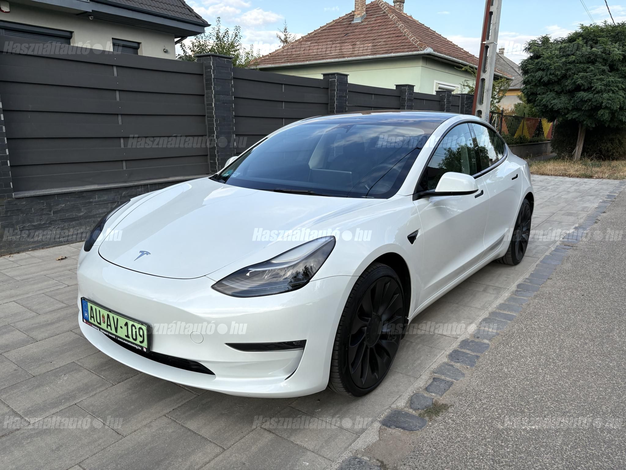 TESLA MODEL 3 2022/12 - 1