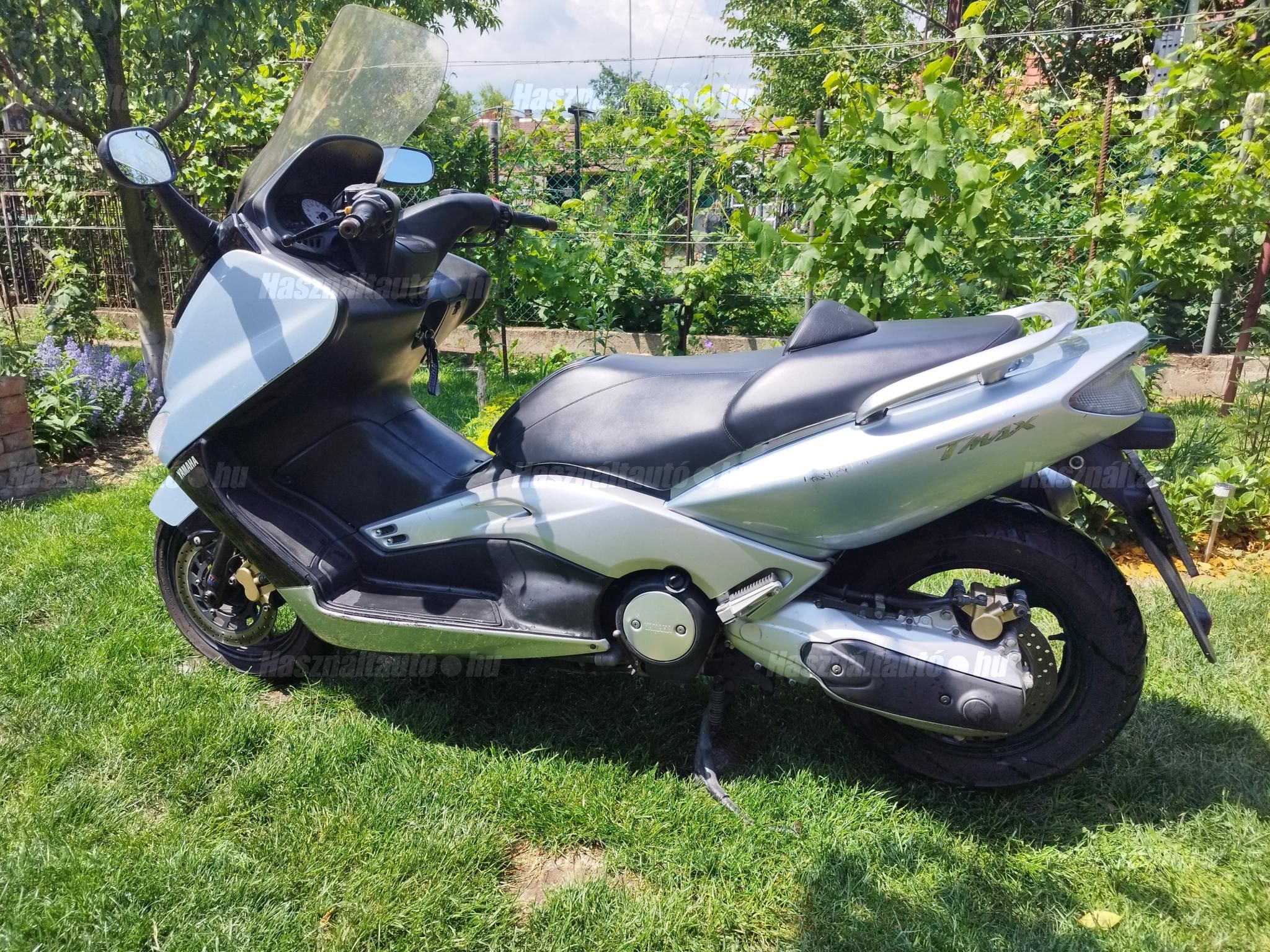 YAMAHA TMAX 500 2004/5 - 1