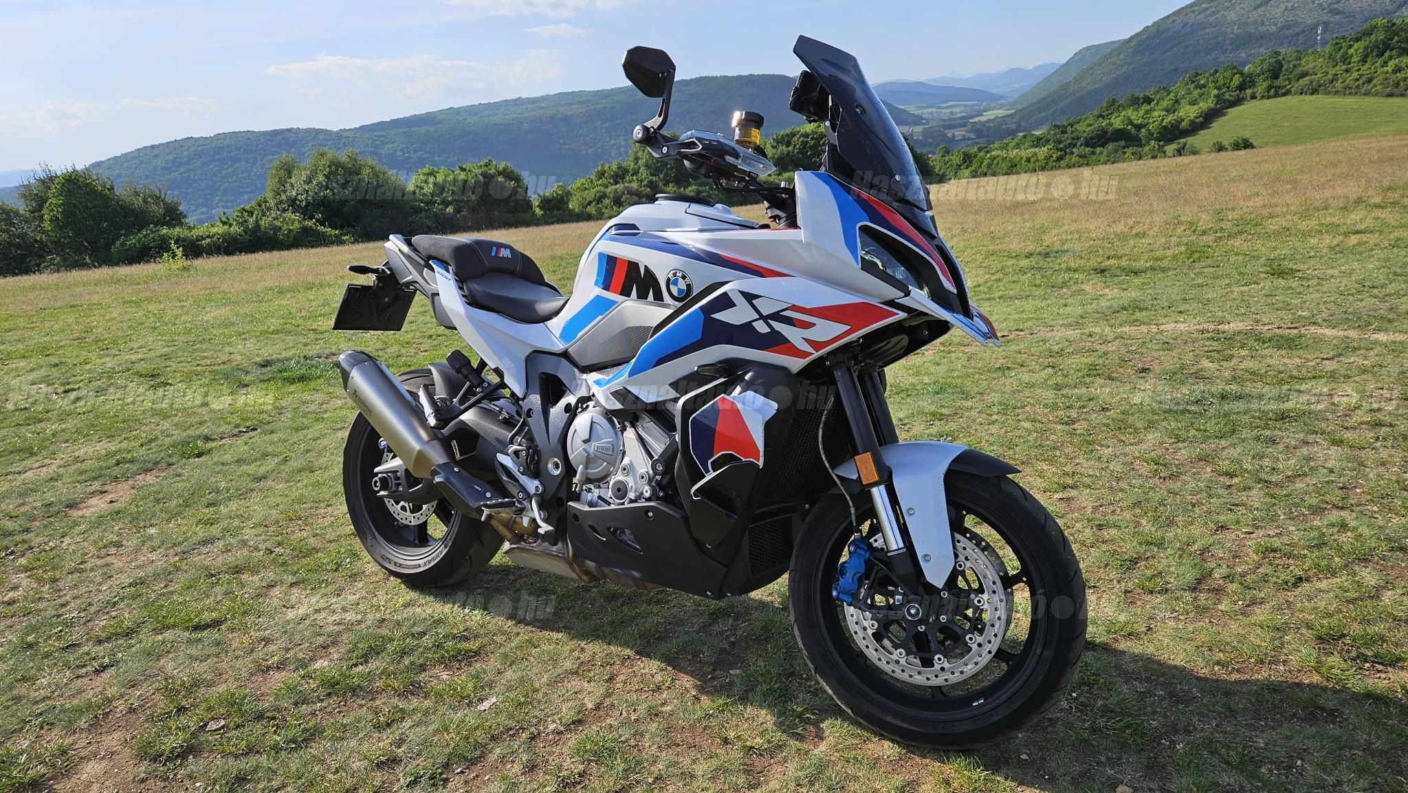 BMW M 1000 XR 2024/9 - 1