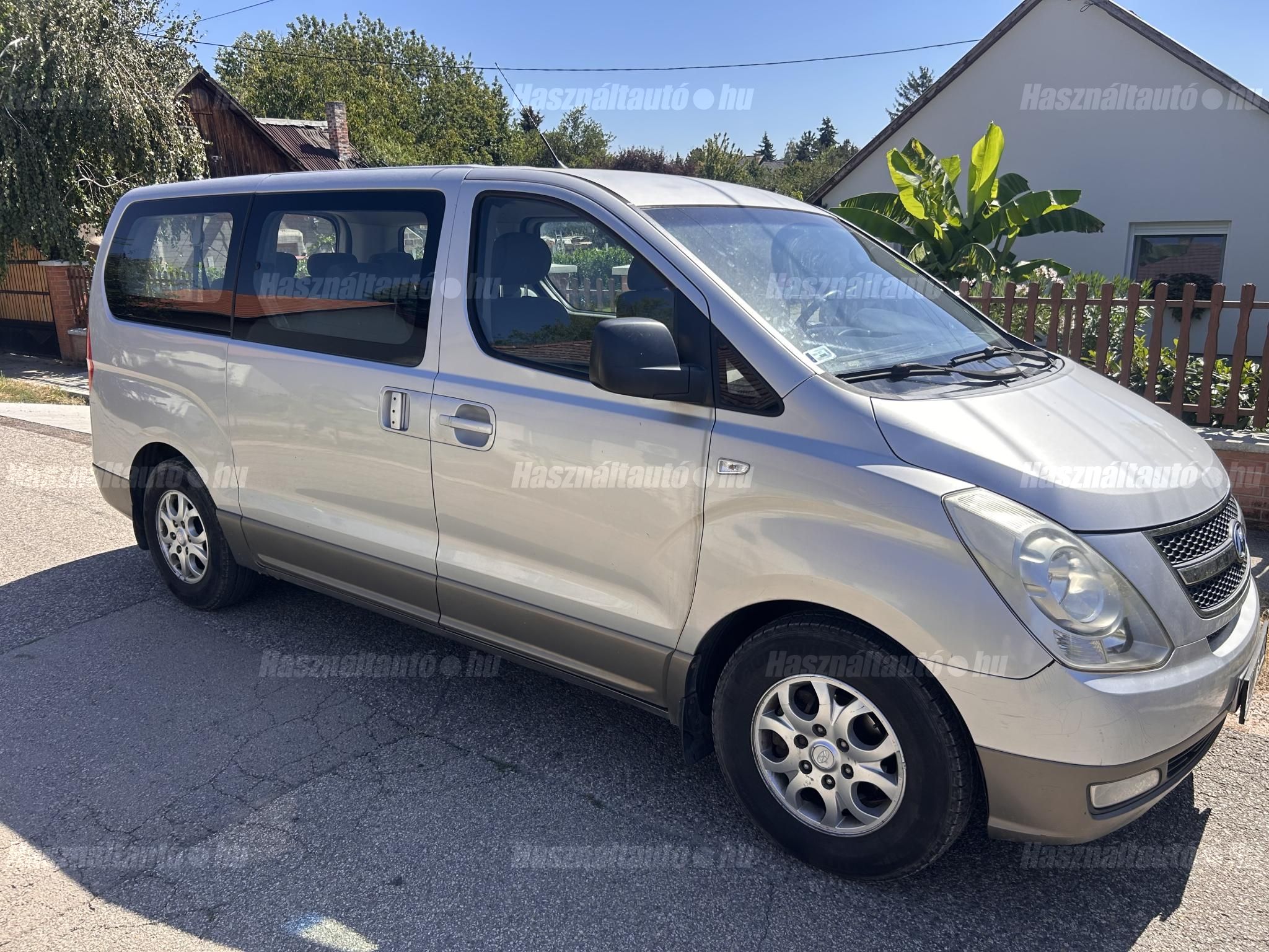 HYUNDAI H-1 2008/3 - 1