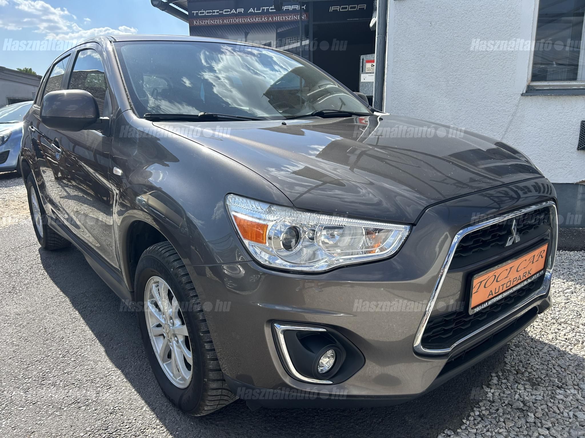 MITSUBISHI ASX 2015/6 - 1