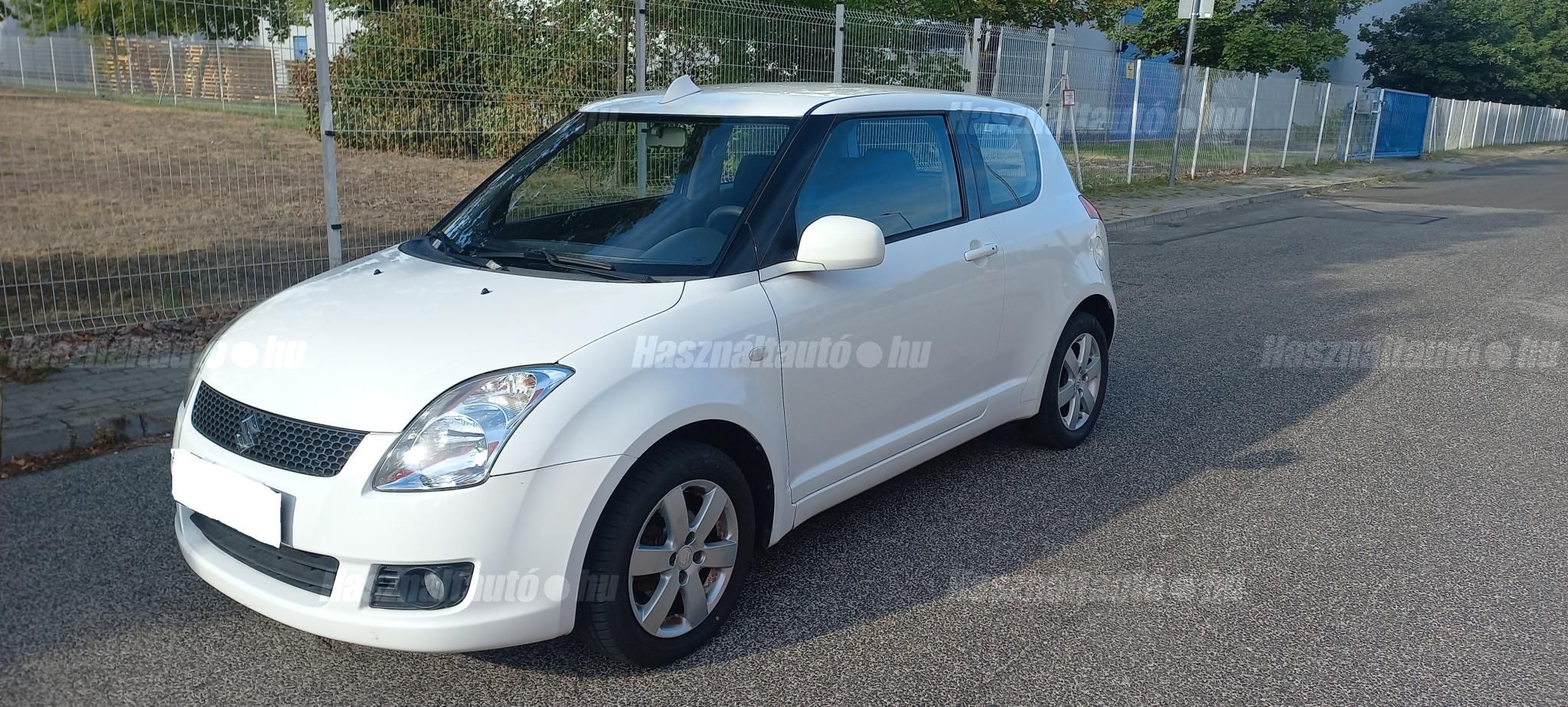SUZUKI SWIFT 2009/10 - 1