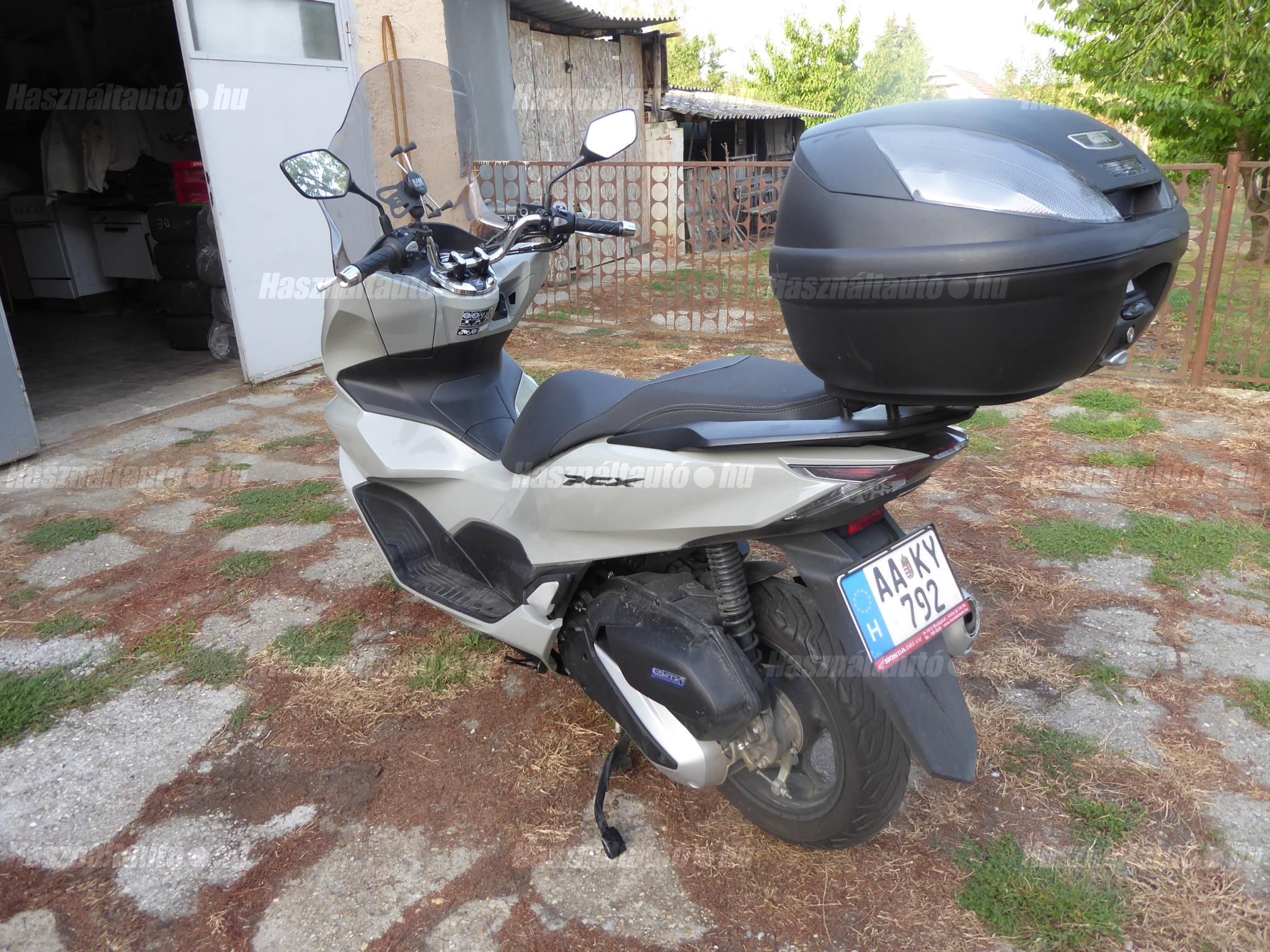 HONDA PCX 125 2023/5 - 1