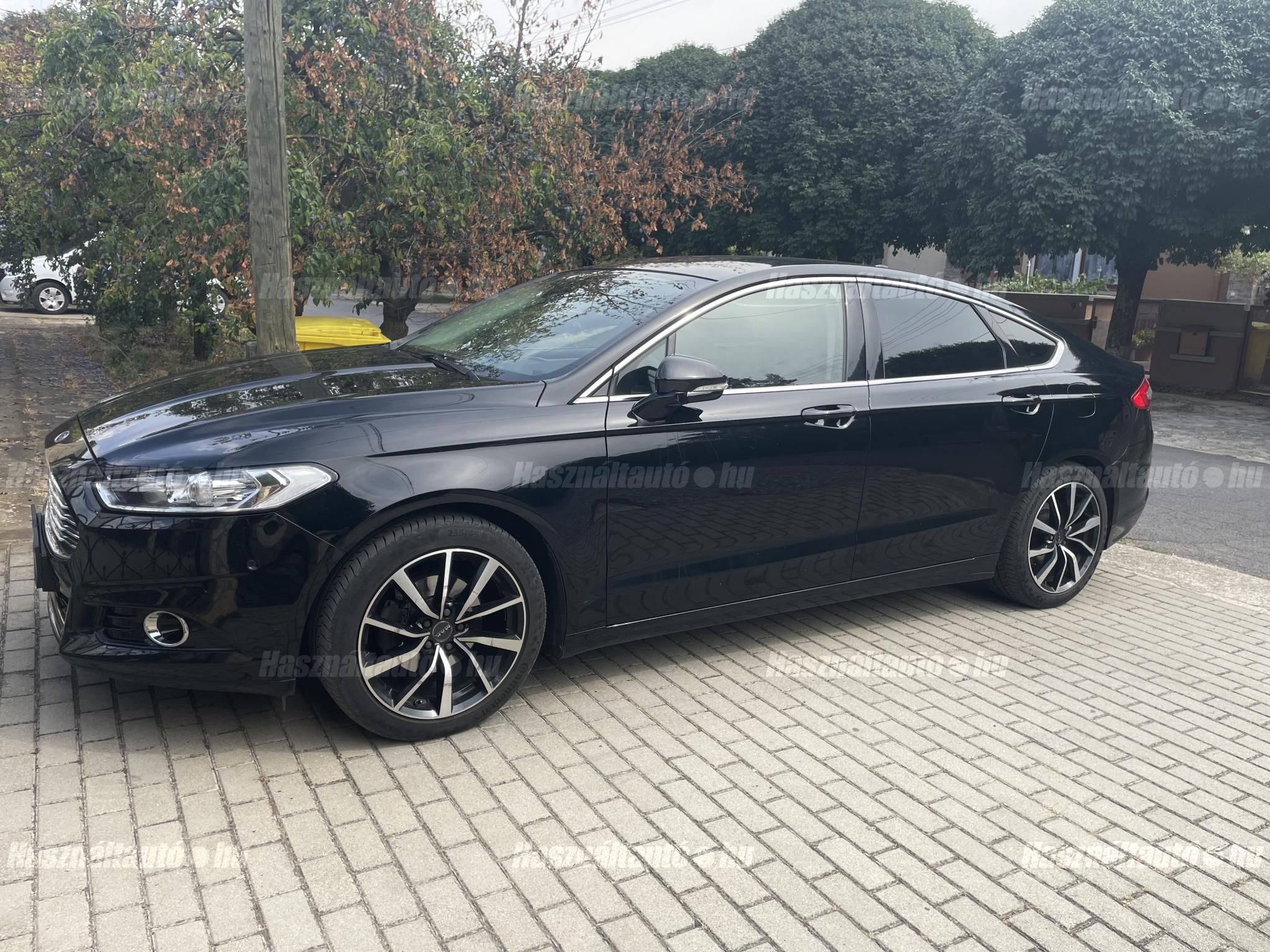 FORD MONDEO 2015 - 1