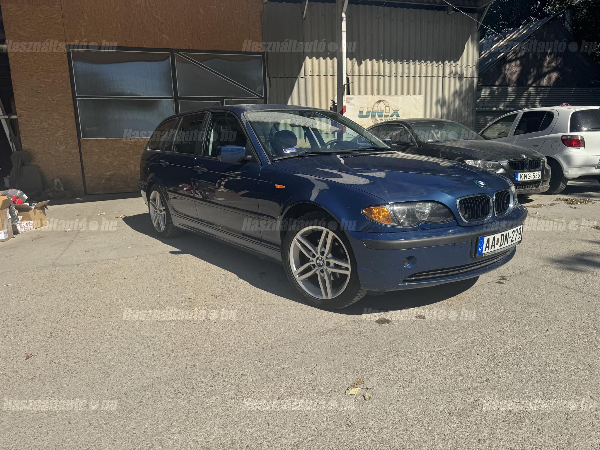 BMW 318 2001/8 - 1