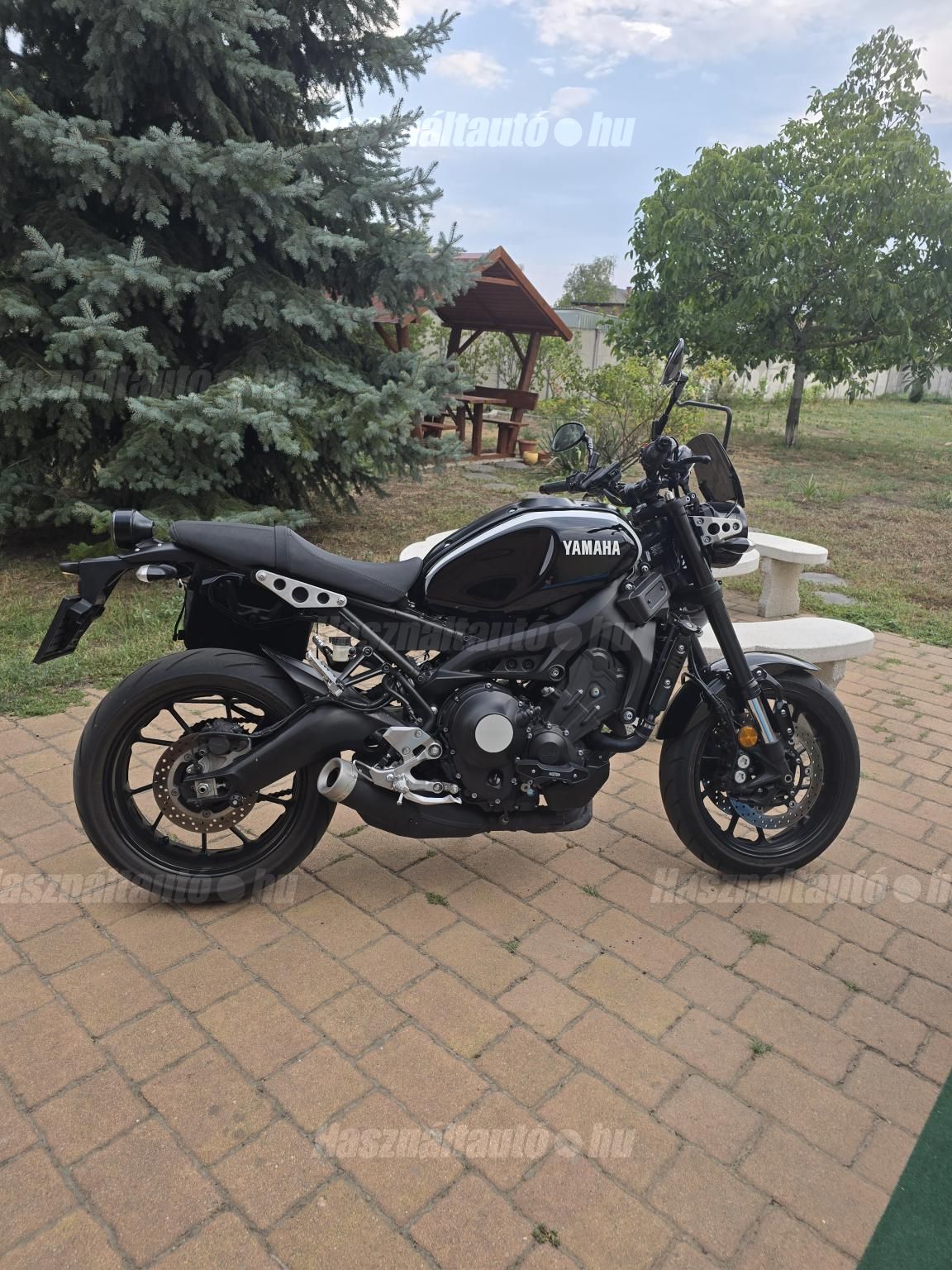 YAMAHA XSR 900 2017/6 - 1