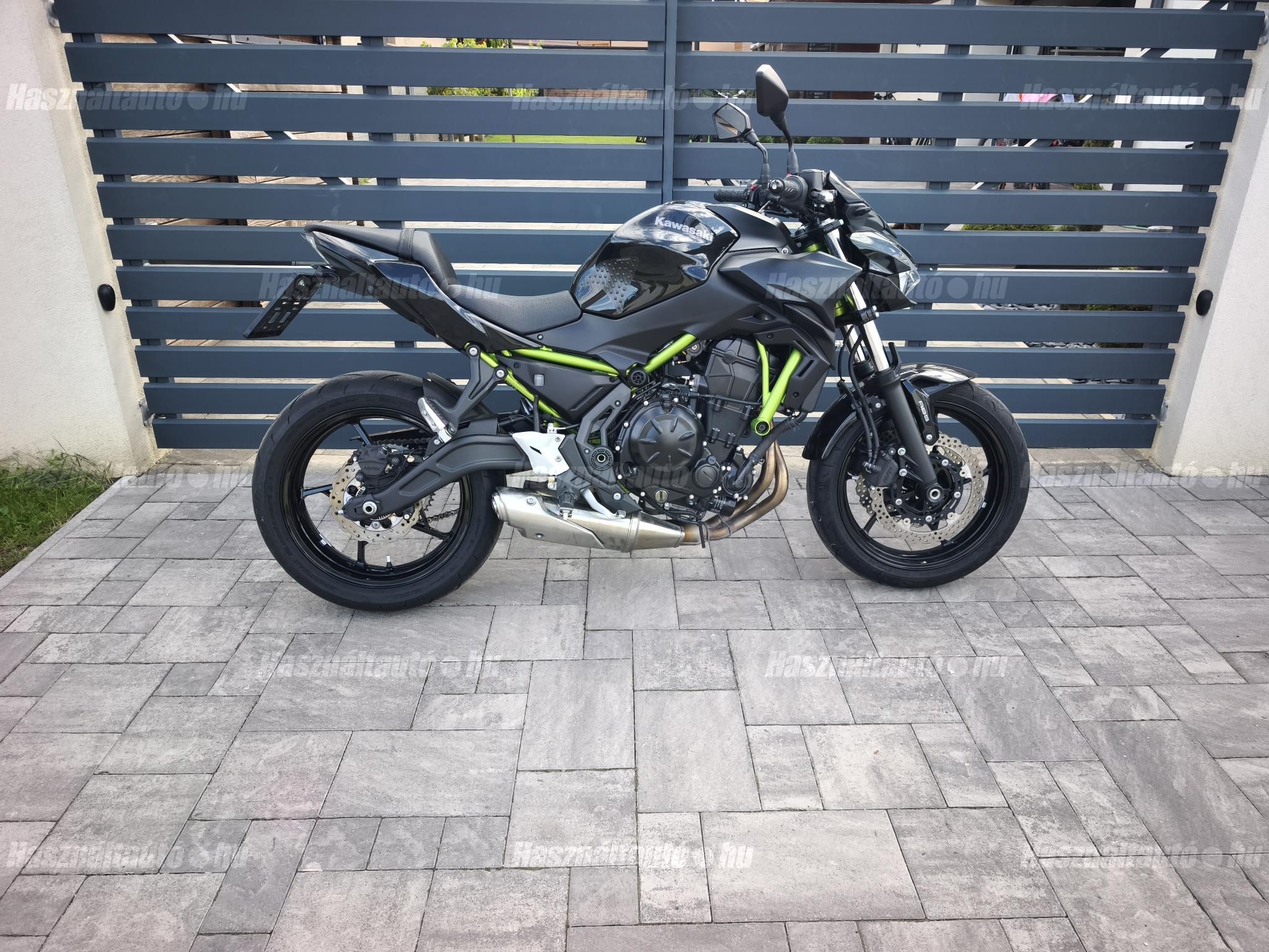 KAWASAKI Z 650 2022/5 - 1