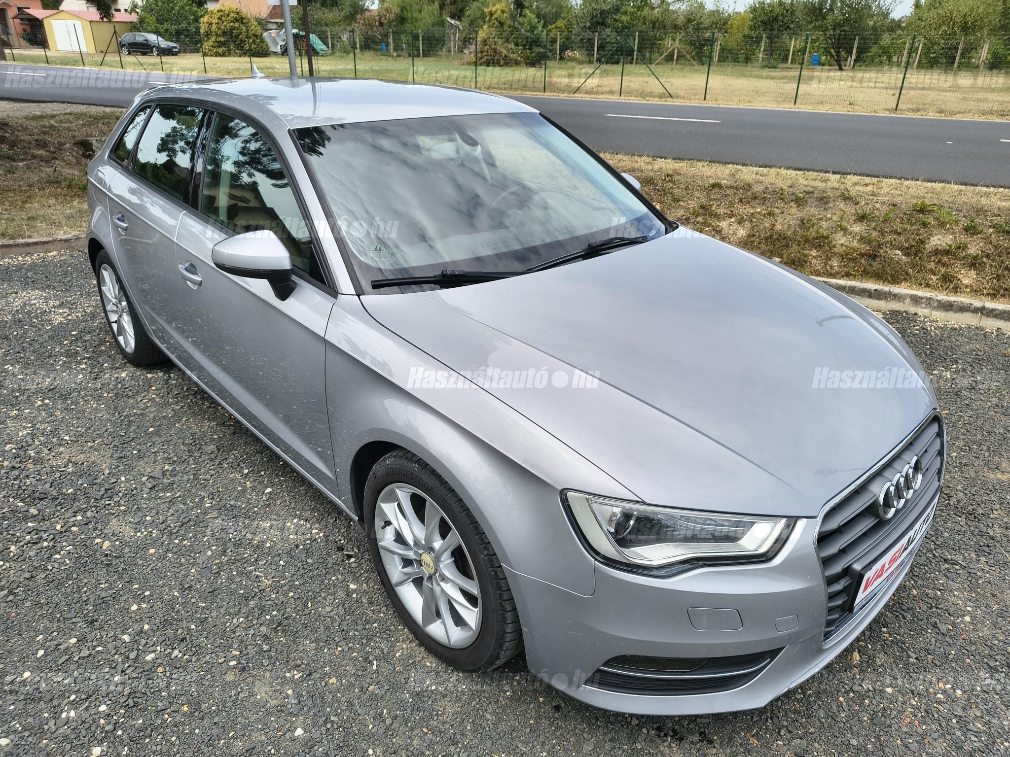 AUDI A3 2014 - 1