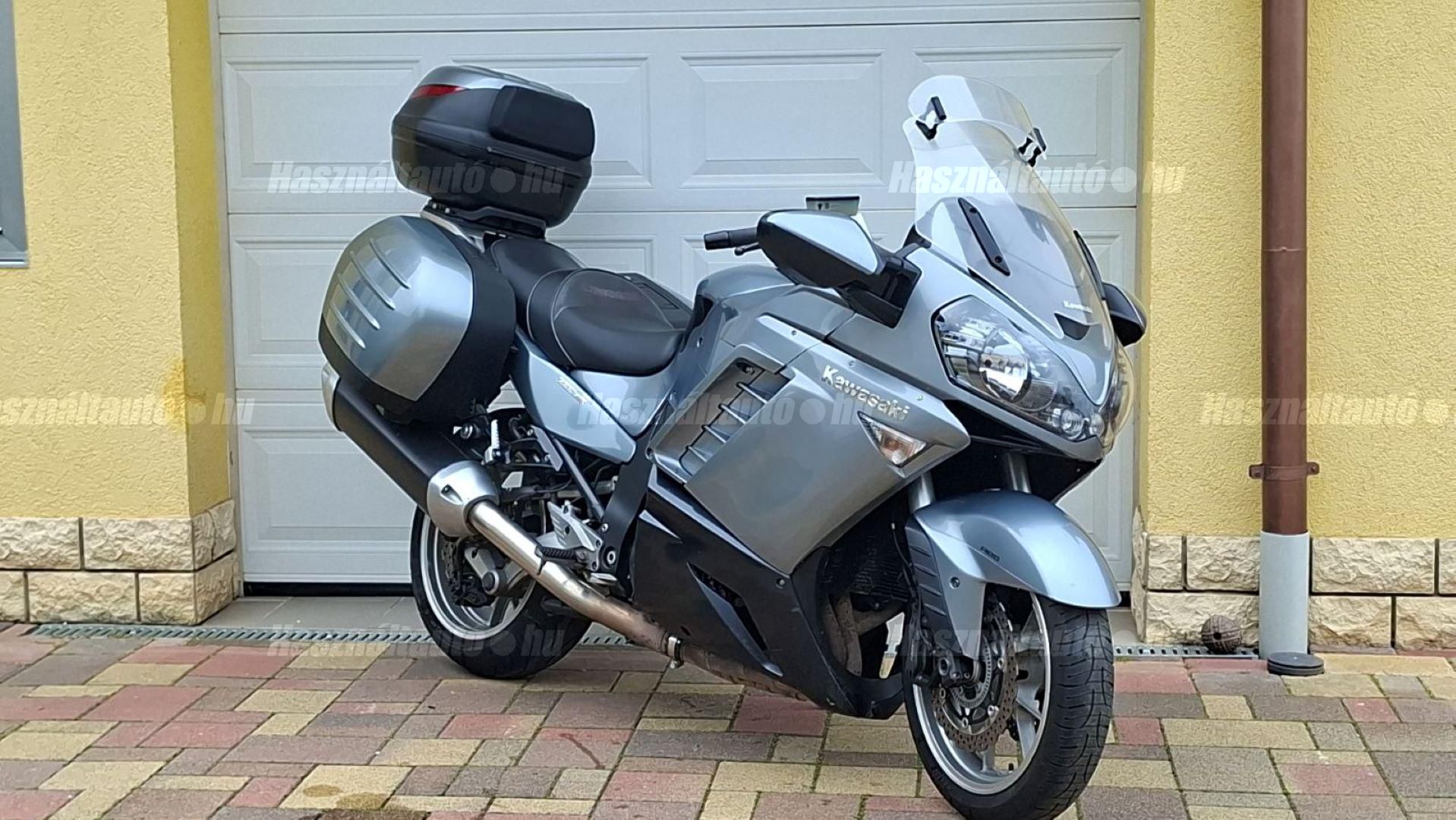 KAWASAKI GTR 1400 2009/5 - 1