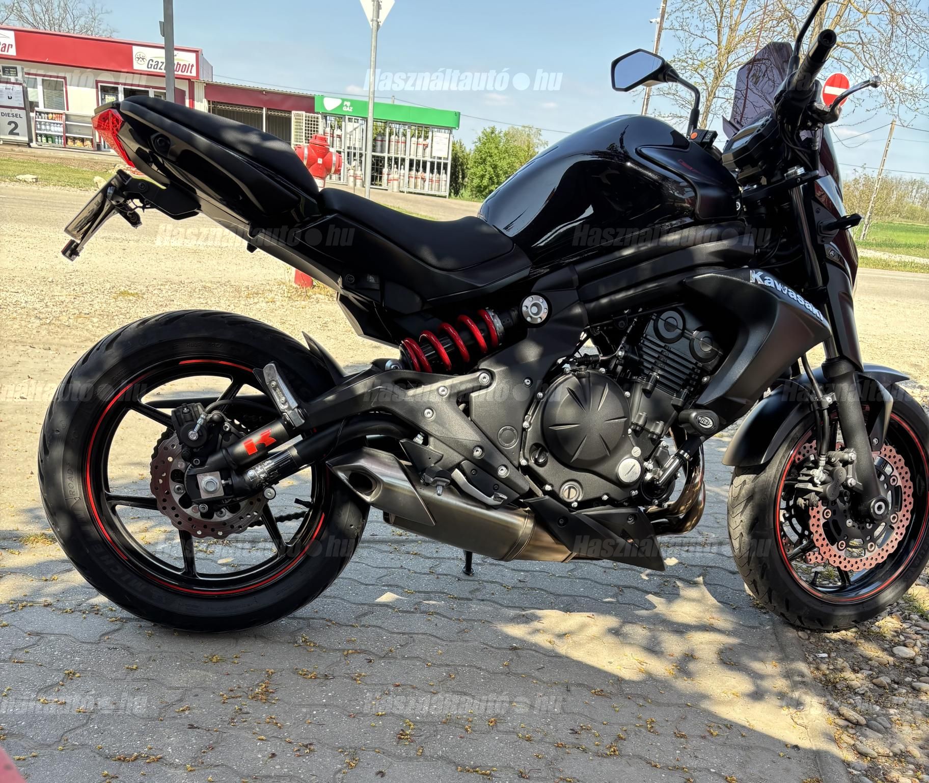 KAWASAKI ER-6N 2015 - 1