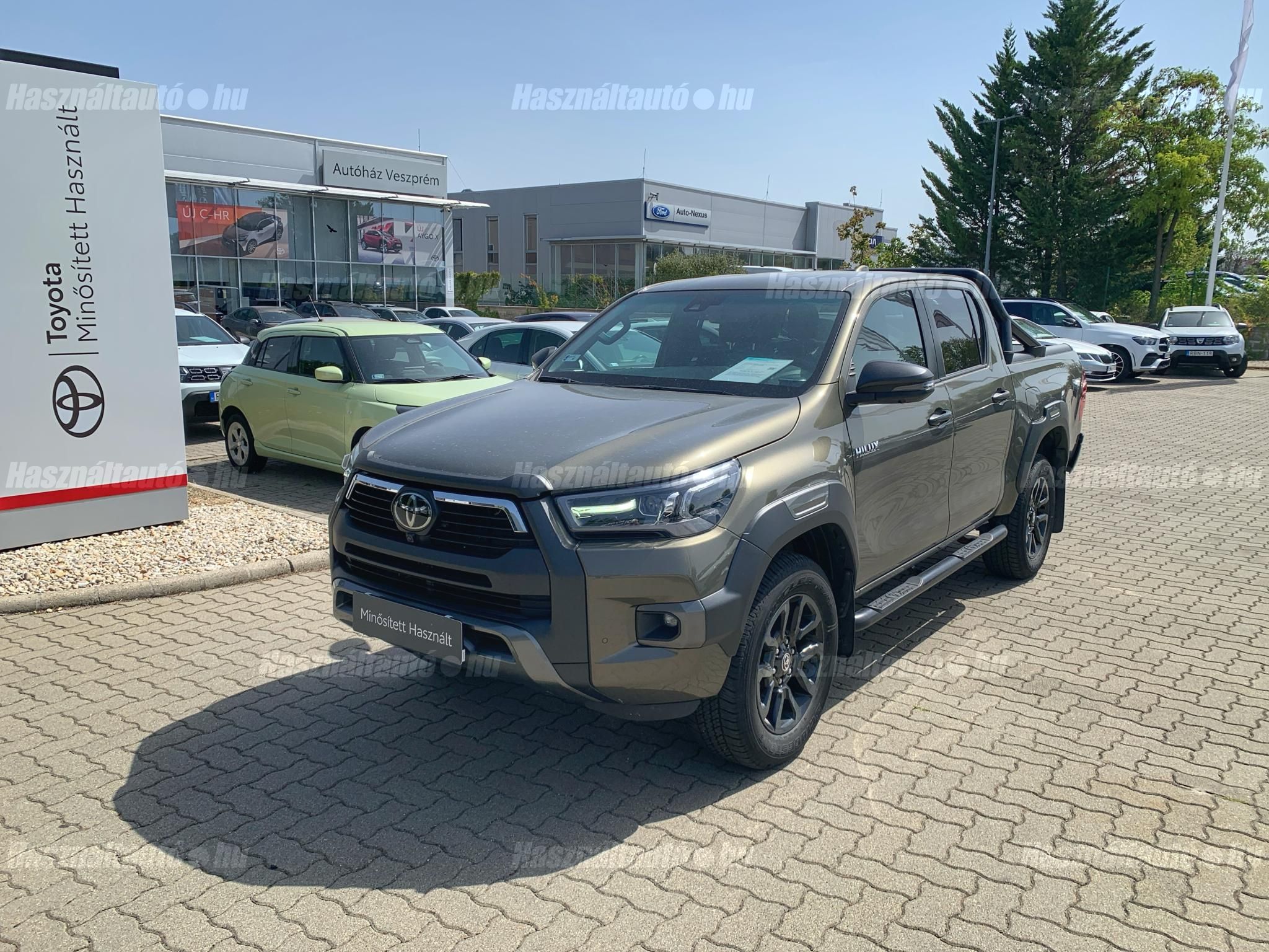 TOYOTA HILUX 2023/5 - 1