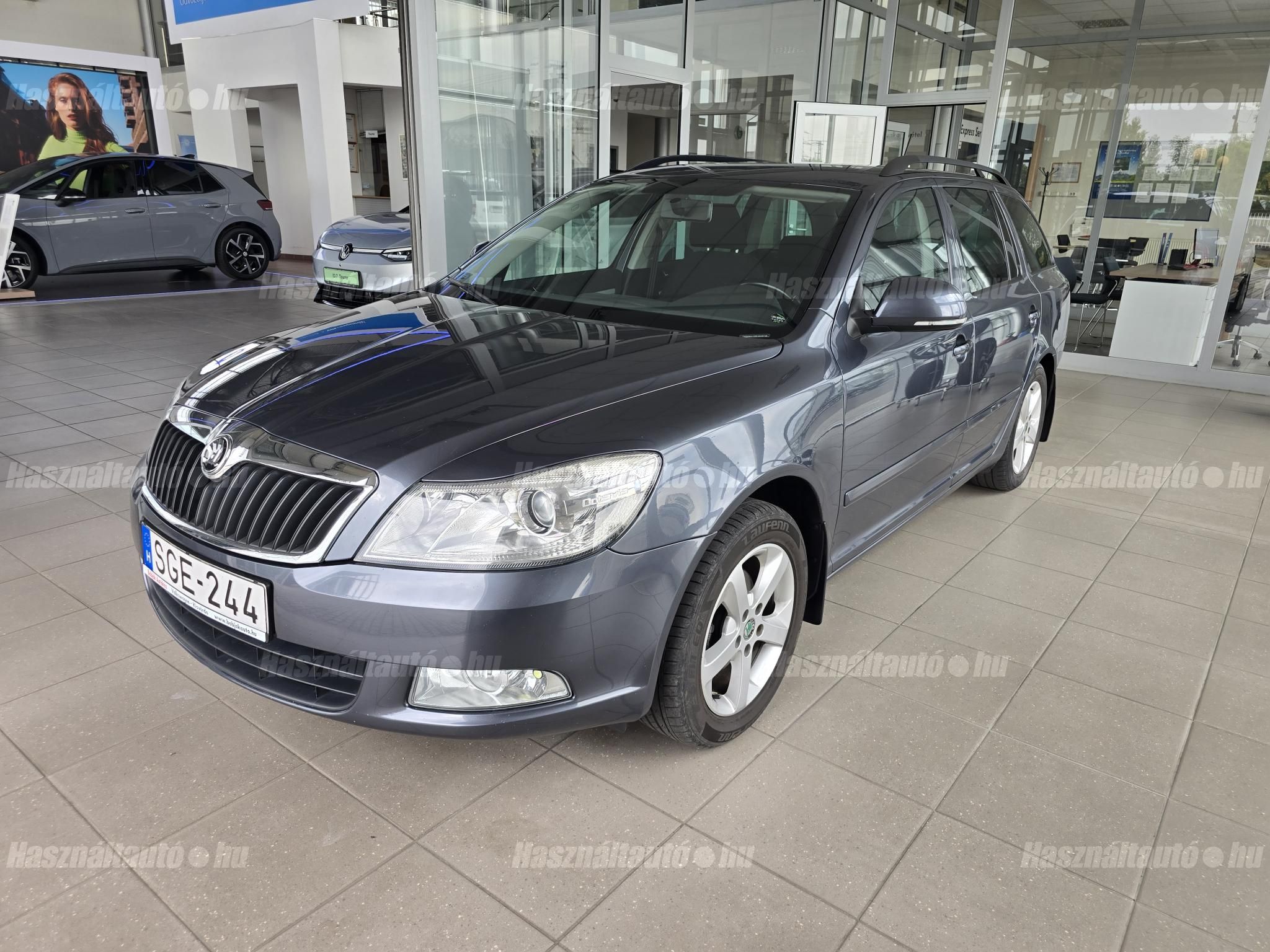 SKODA OCTAVIA 2011/12 - 1