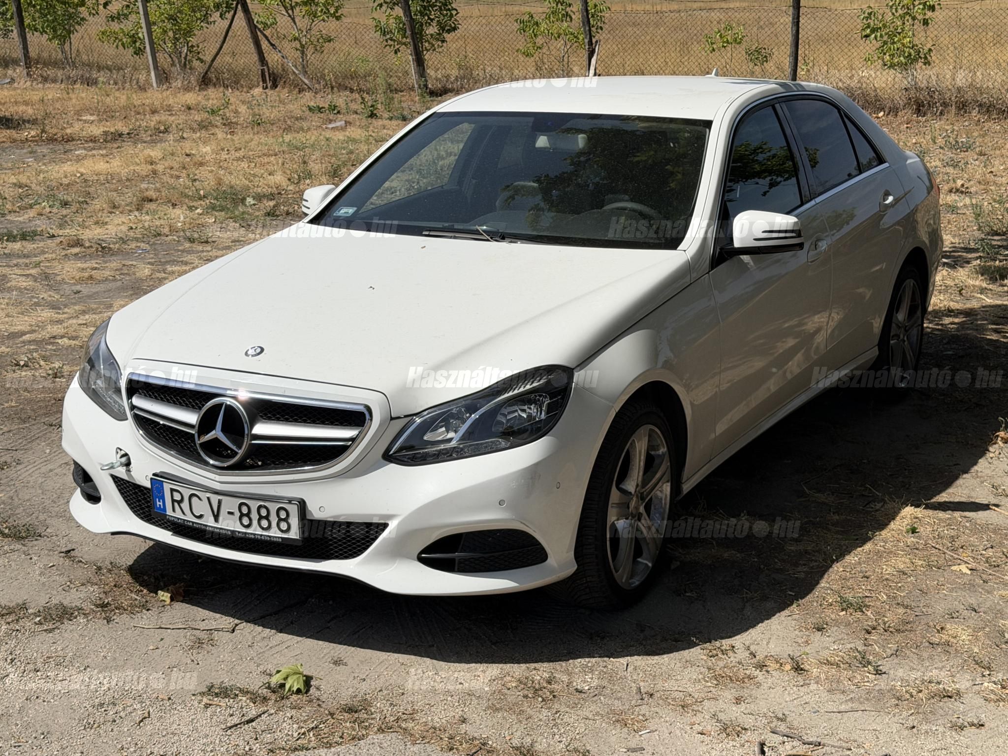 MERCEDES-BENZ E 200 2013/12 - 1