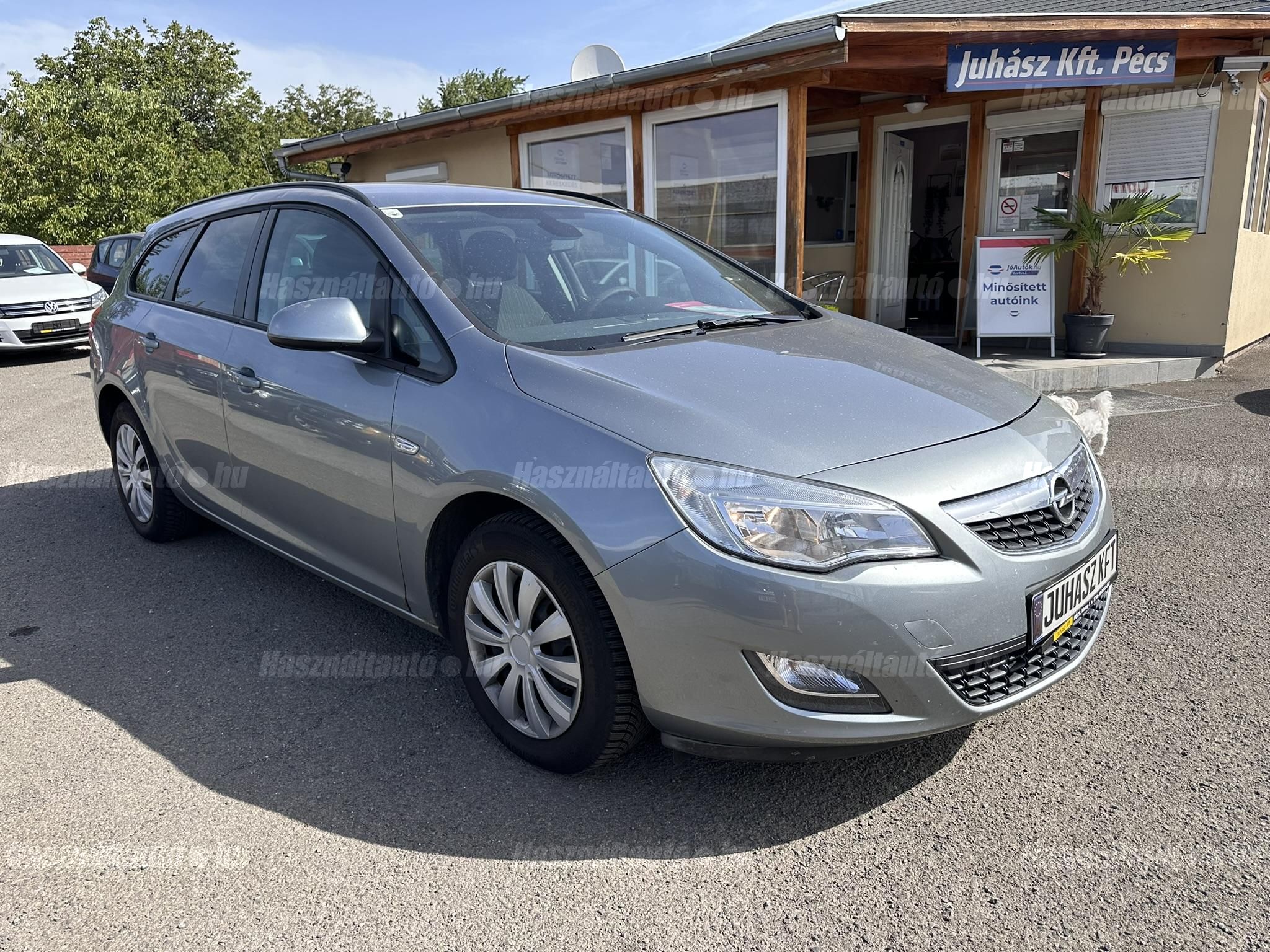 OPEL ASTRA J 2011/9 - 1