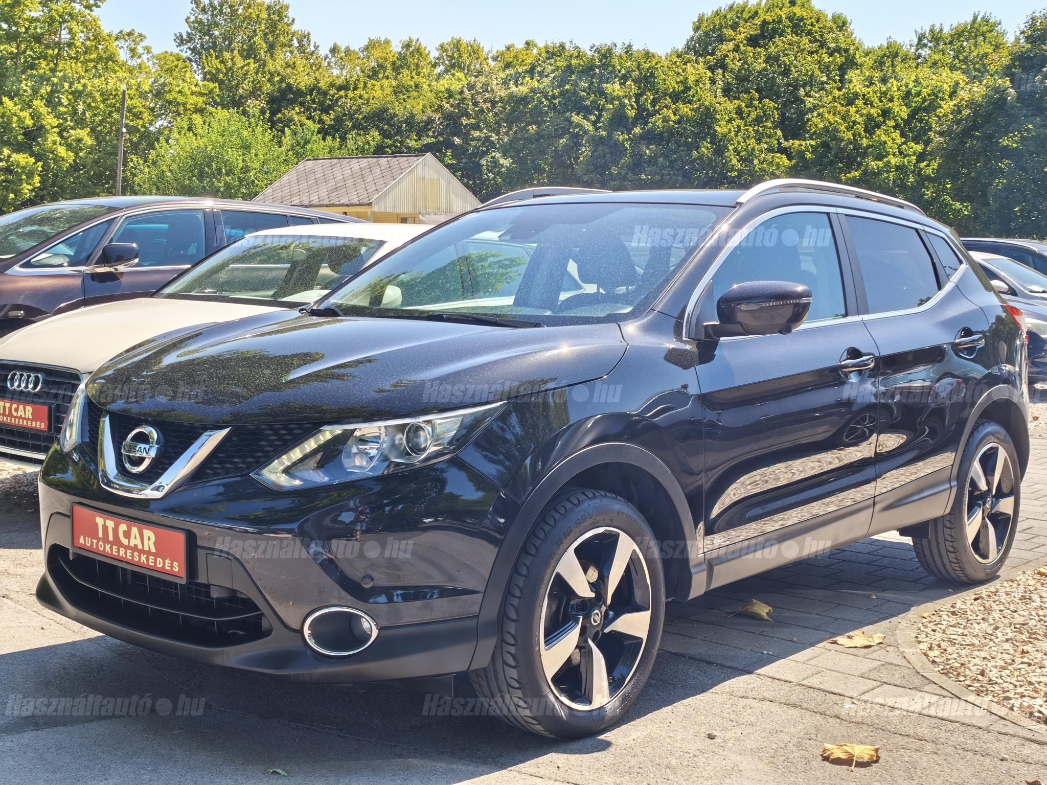 NISSAN QASHQAI 2015/9 - 1