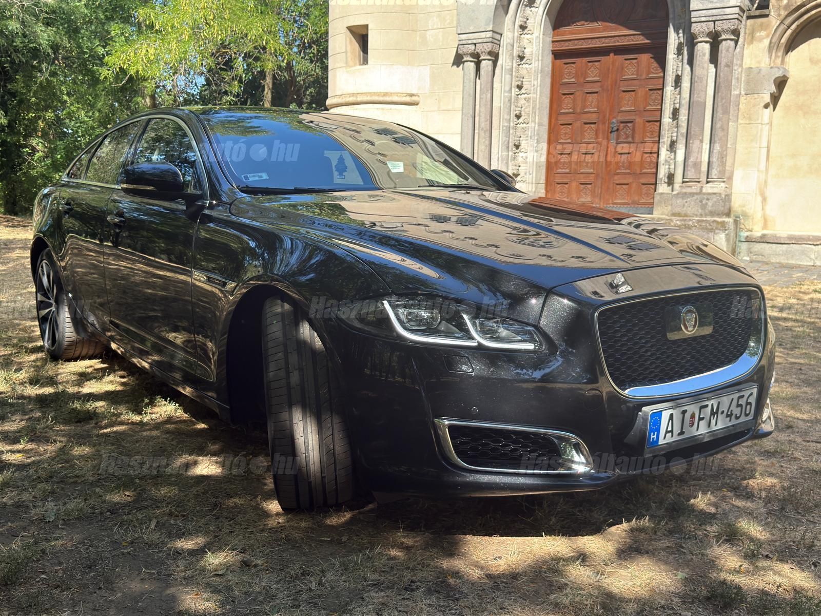 JAGUAR EGYÉB 2019/12 - 1