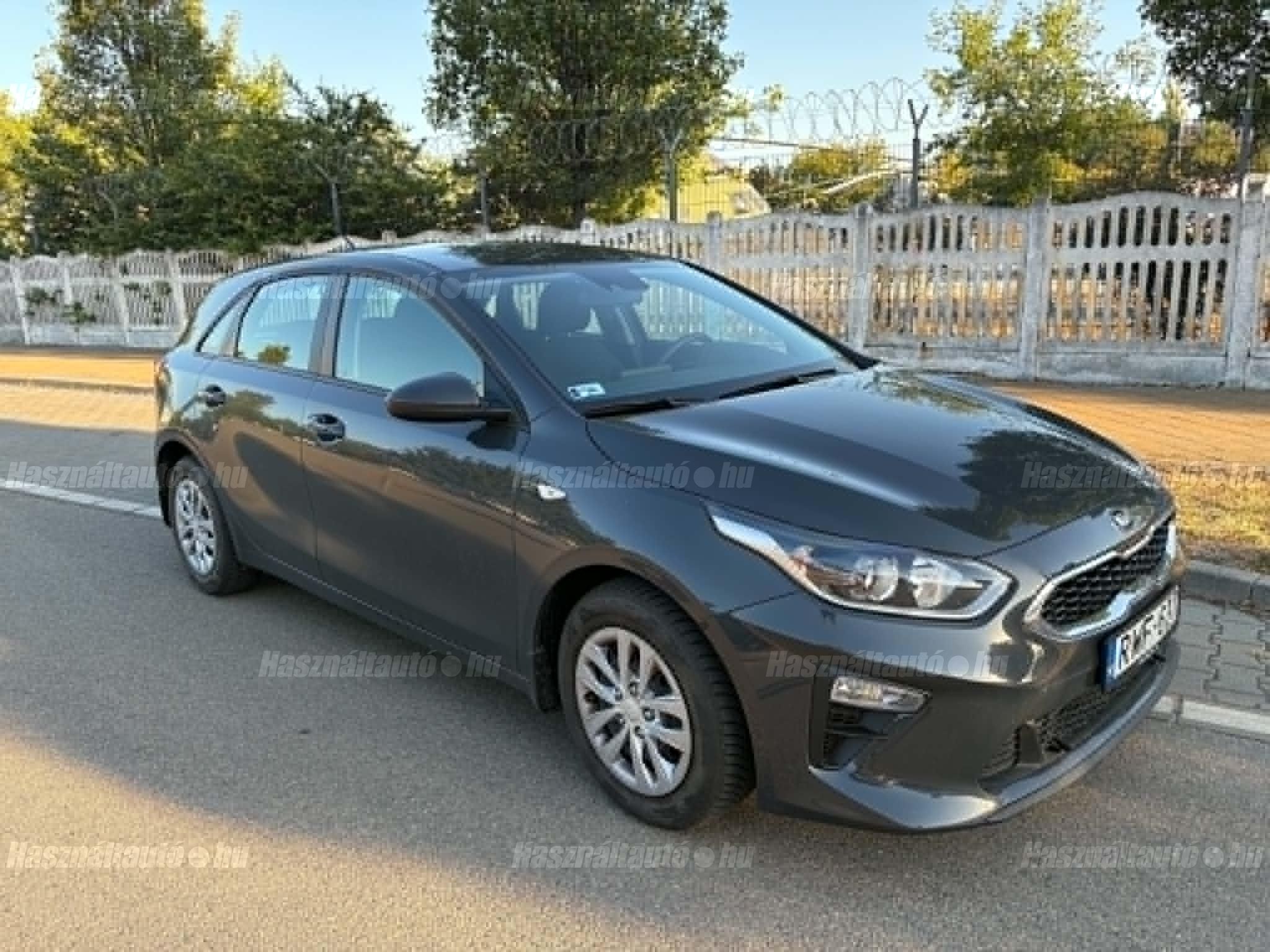 KIA CEE'D 2019/12 - 1