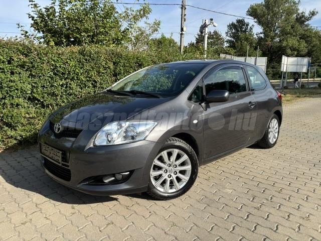 TOYOTA AURIS 2008/6 - 1