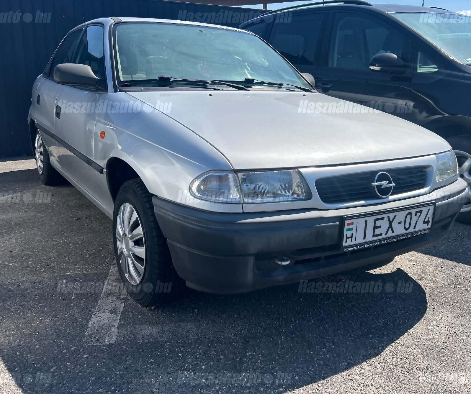 OPEL ASTRA F 2002/8 - 1