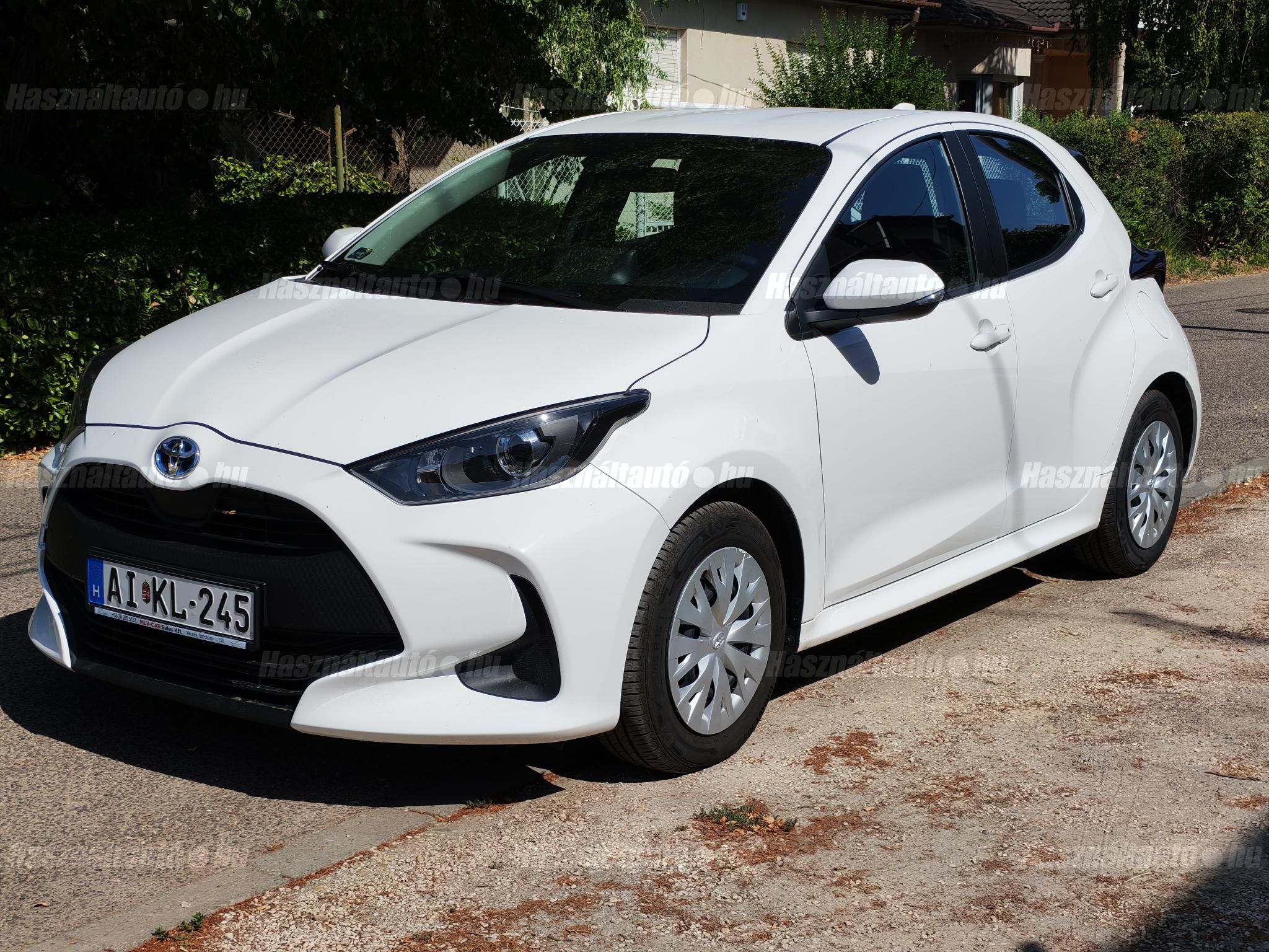 TOYOTA YARIS 2023/4 - 1