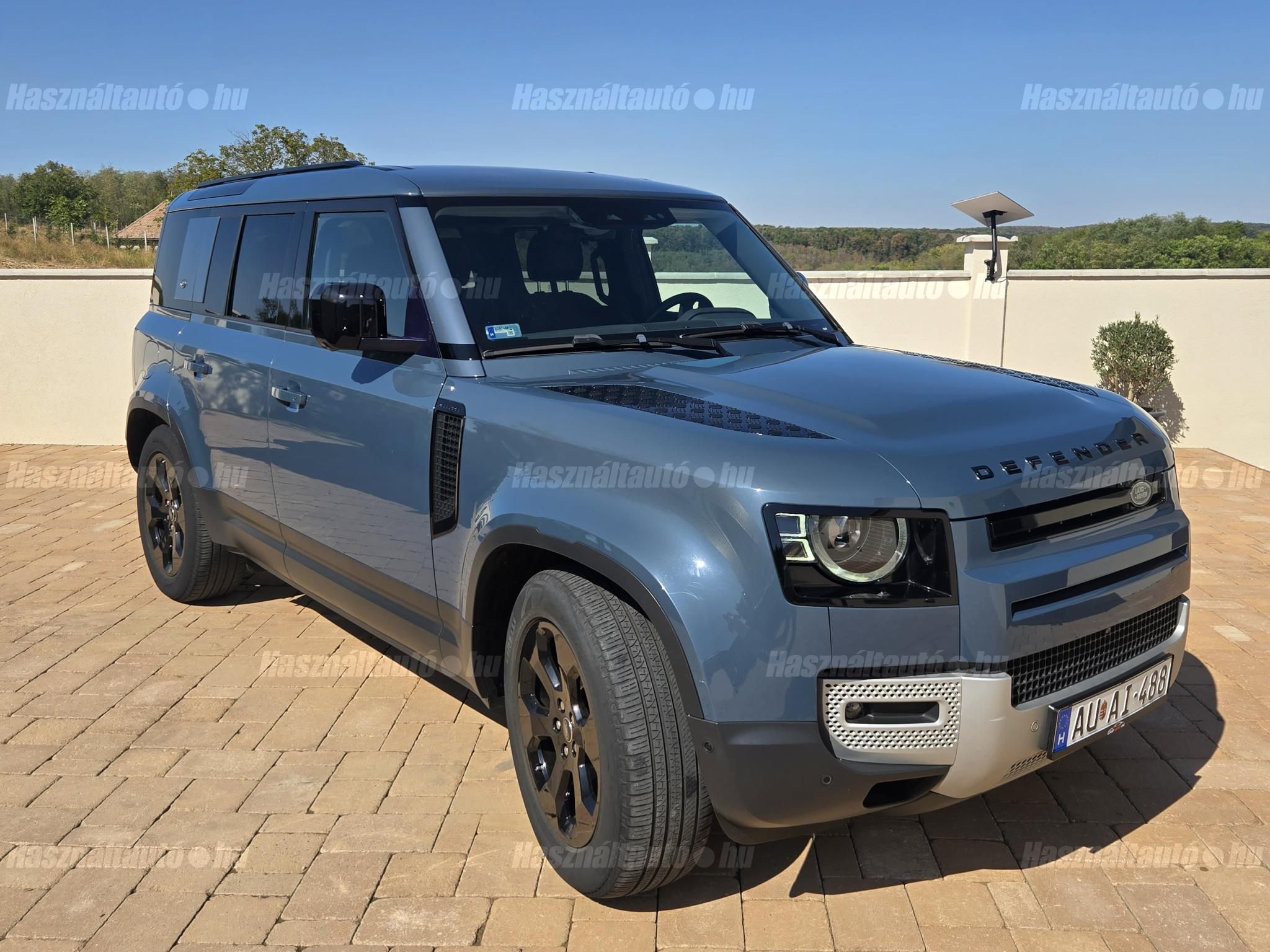 LAND ROVER DEFENDER 2020/6 - 1