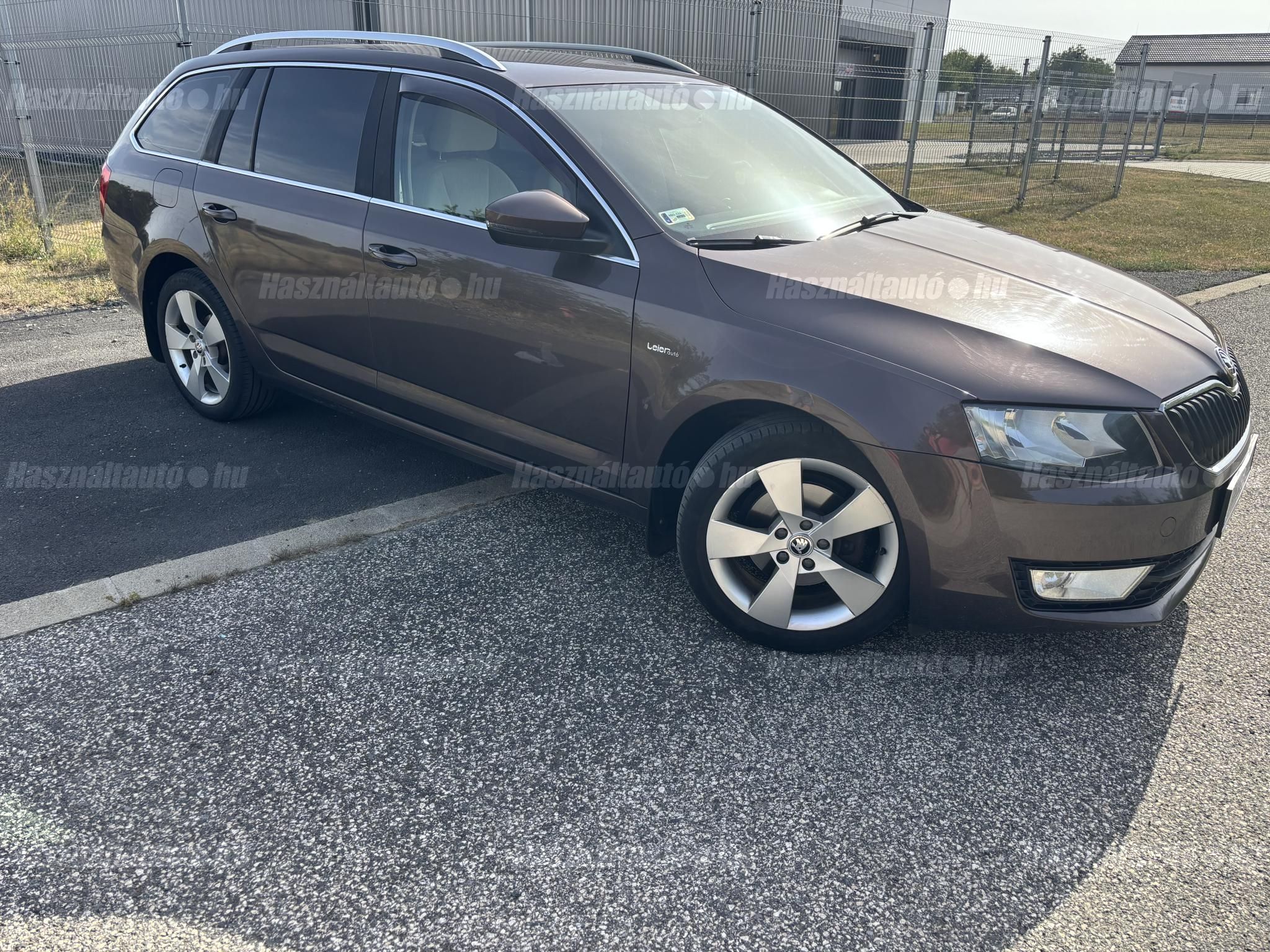 SKODA OCTAVIA 2015/3 - 1
