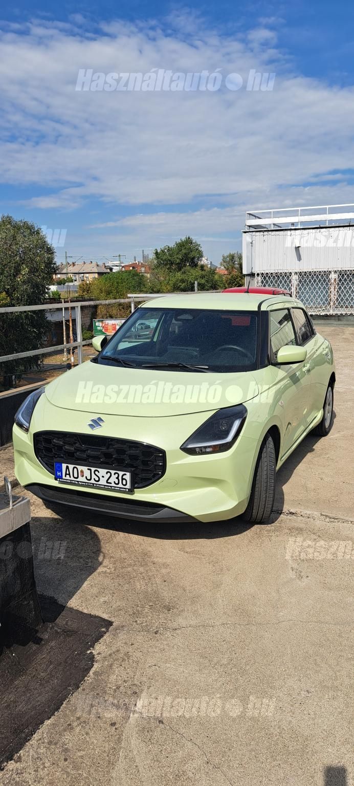 SUZUKI SWIFT 2025/12 - 1
