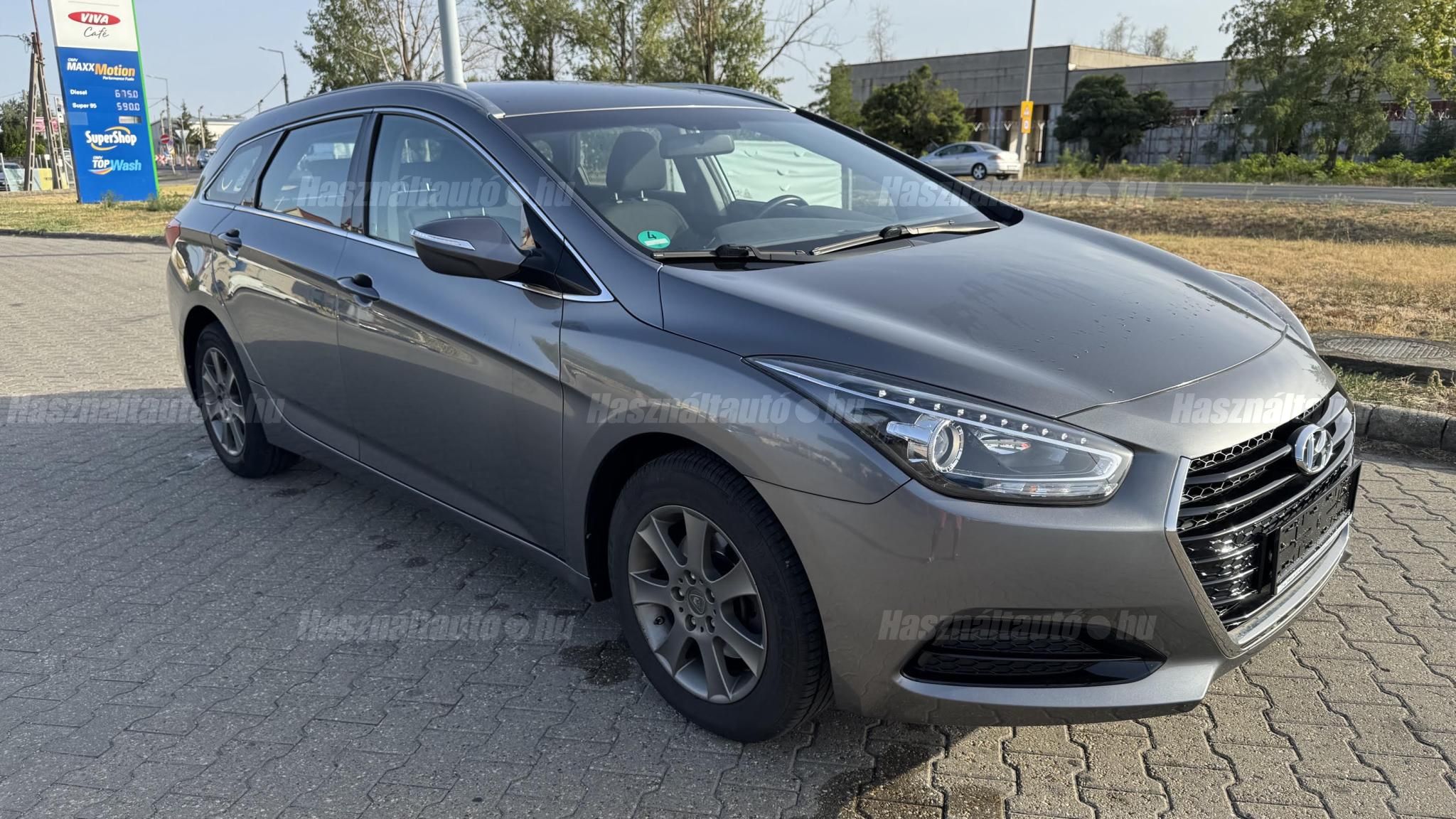 HYUNDAI I40 2016/8 - 1