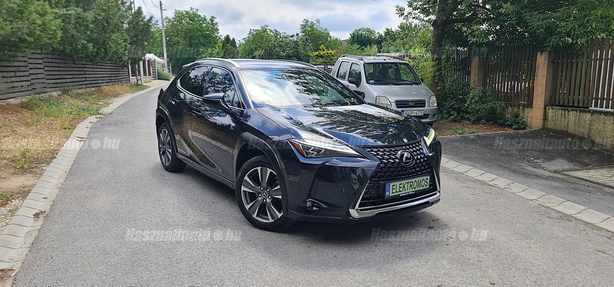 LEXUS UX 2021/8 - 1