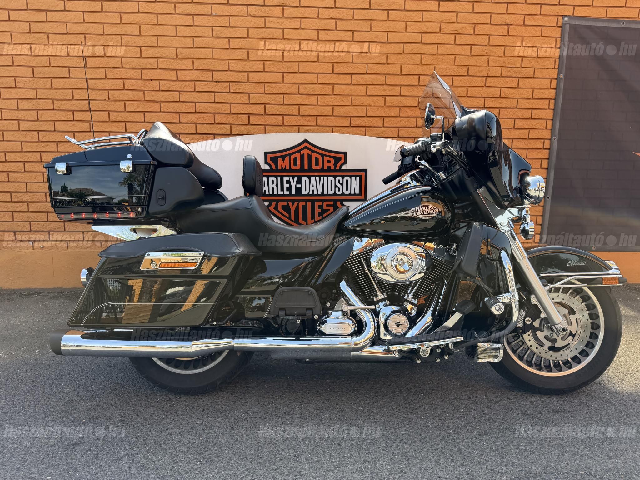 HARLEY-DAVIDSON ULTRA CLASSIC ELECTRA GLIDE 2011/10 - 1