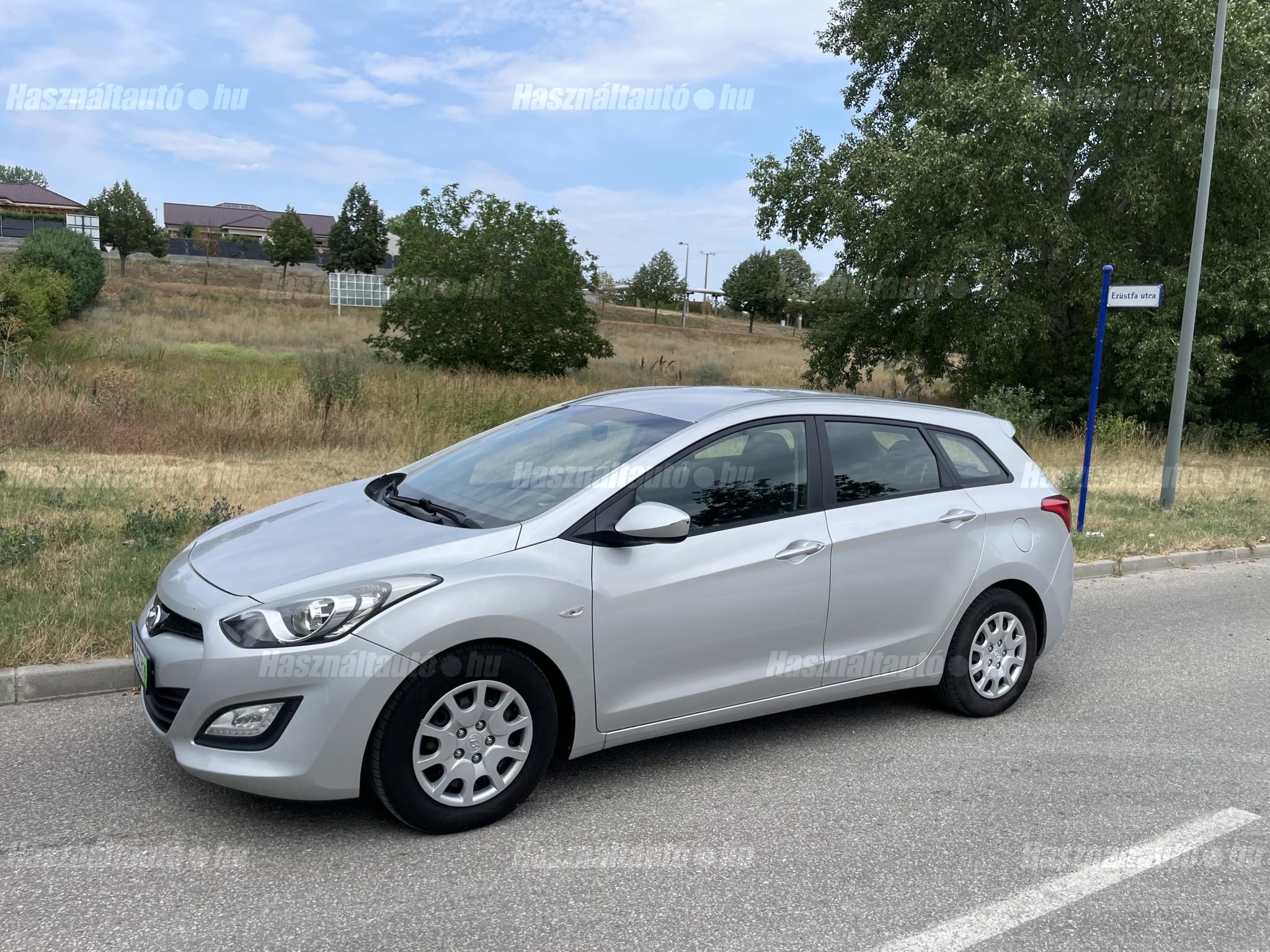 HYUNDAI I30 2013/9 - 1