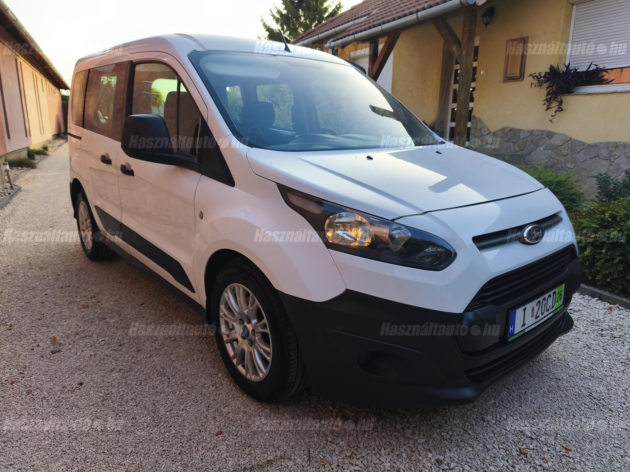 FORD TOURNEO 2015/3 - 1