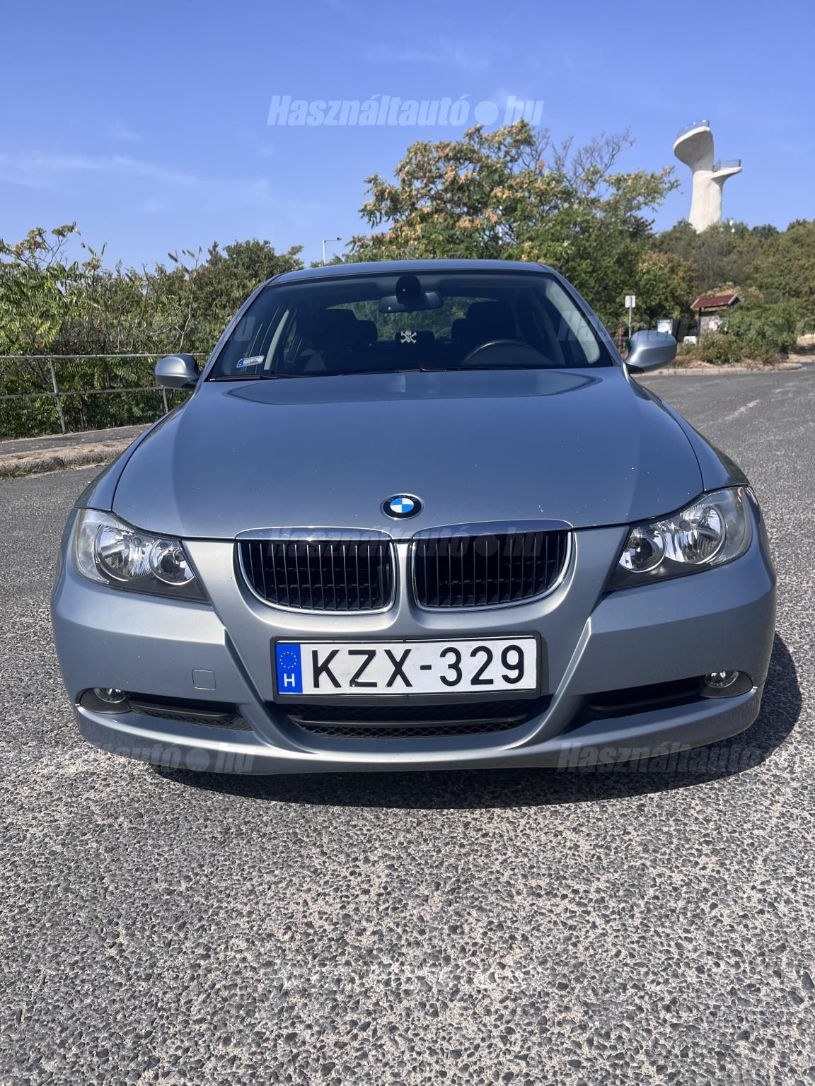 BMW 318 2007/12 - 1