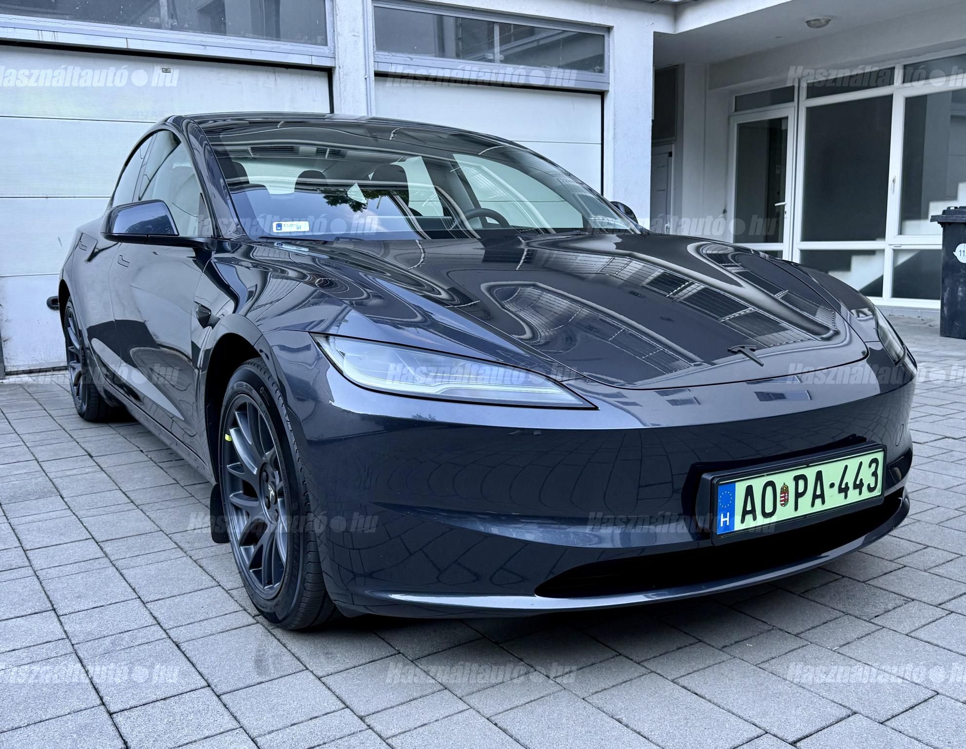 TESLA MODEL 3 2024/1 - 1