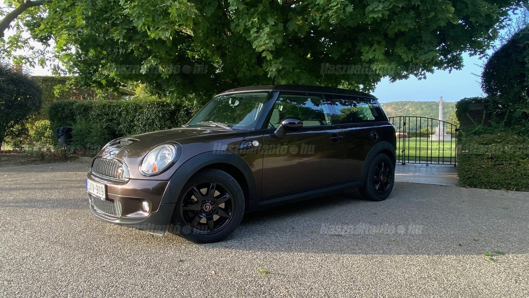 MINI CLUBMAN 2010/6 - 1
