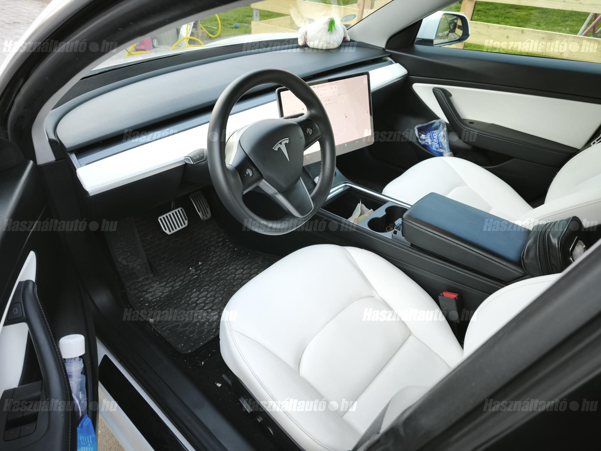 TESLA MODEL 3 2020/12 - 1