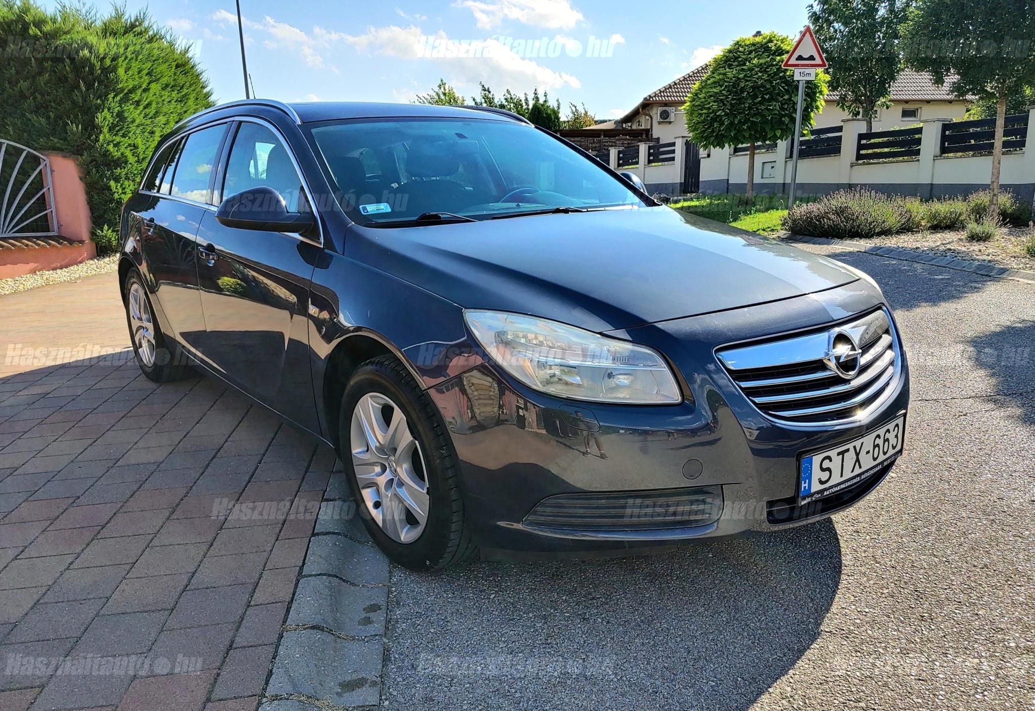 OPEL INSIGNIA 2009/6 - 1