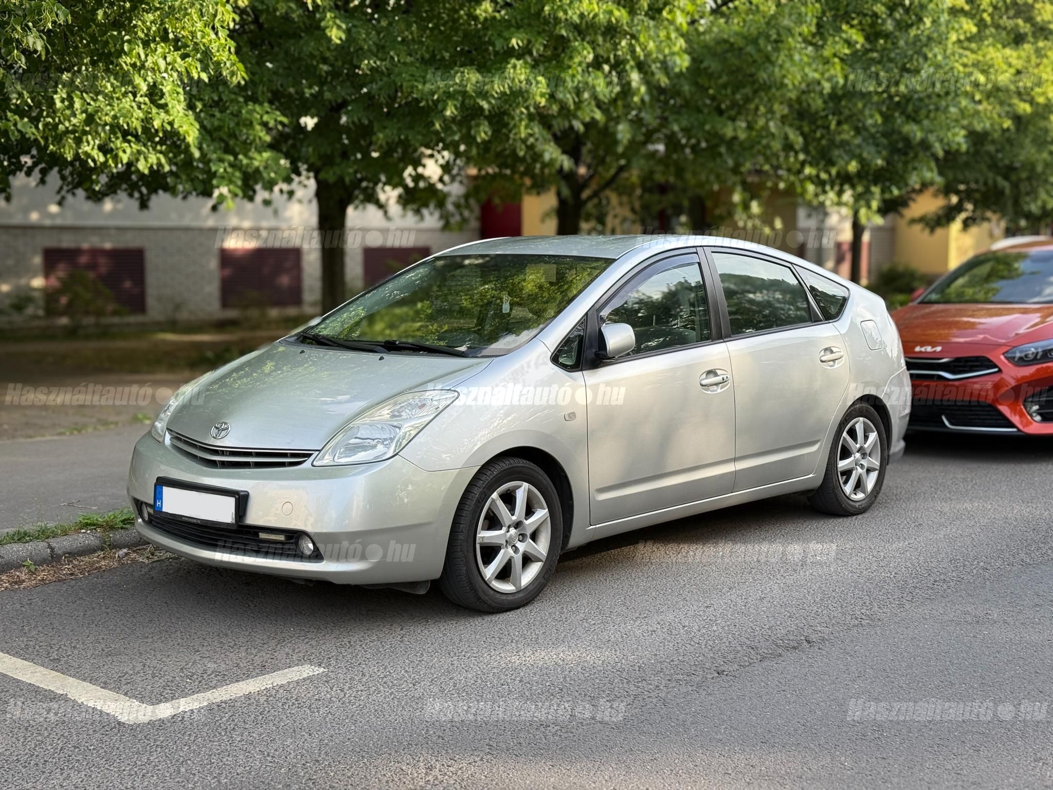 TOYOTA PRIUS 2004/2 - 1
