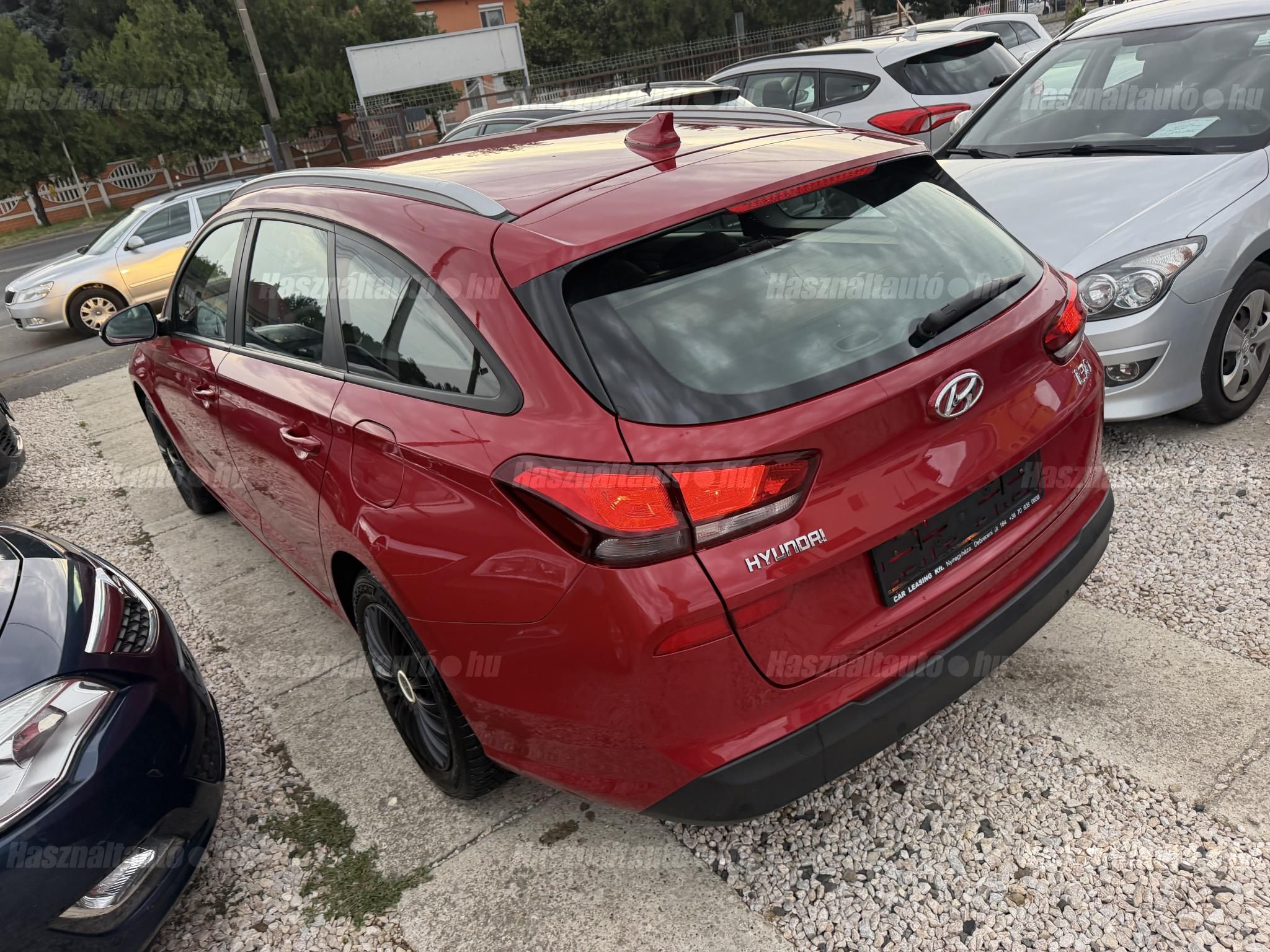 HYUNDAI I30 2017/11 - 1