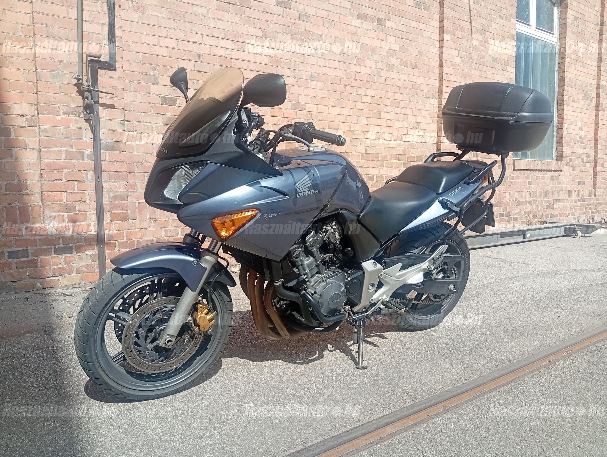 HONDA CBF 600 2004 - 1