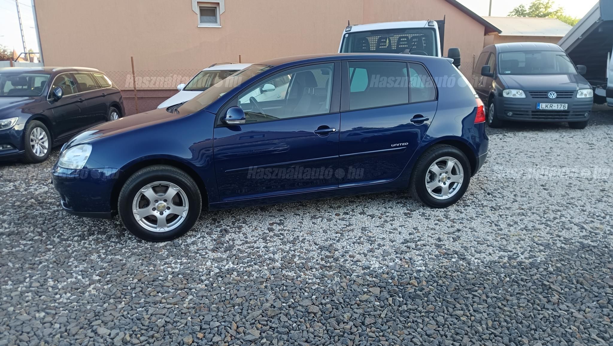 VOLKSWAGEN GOLF V 2008/9 - 1