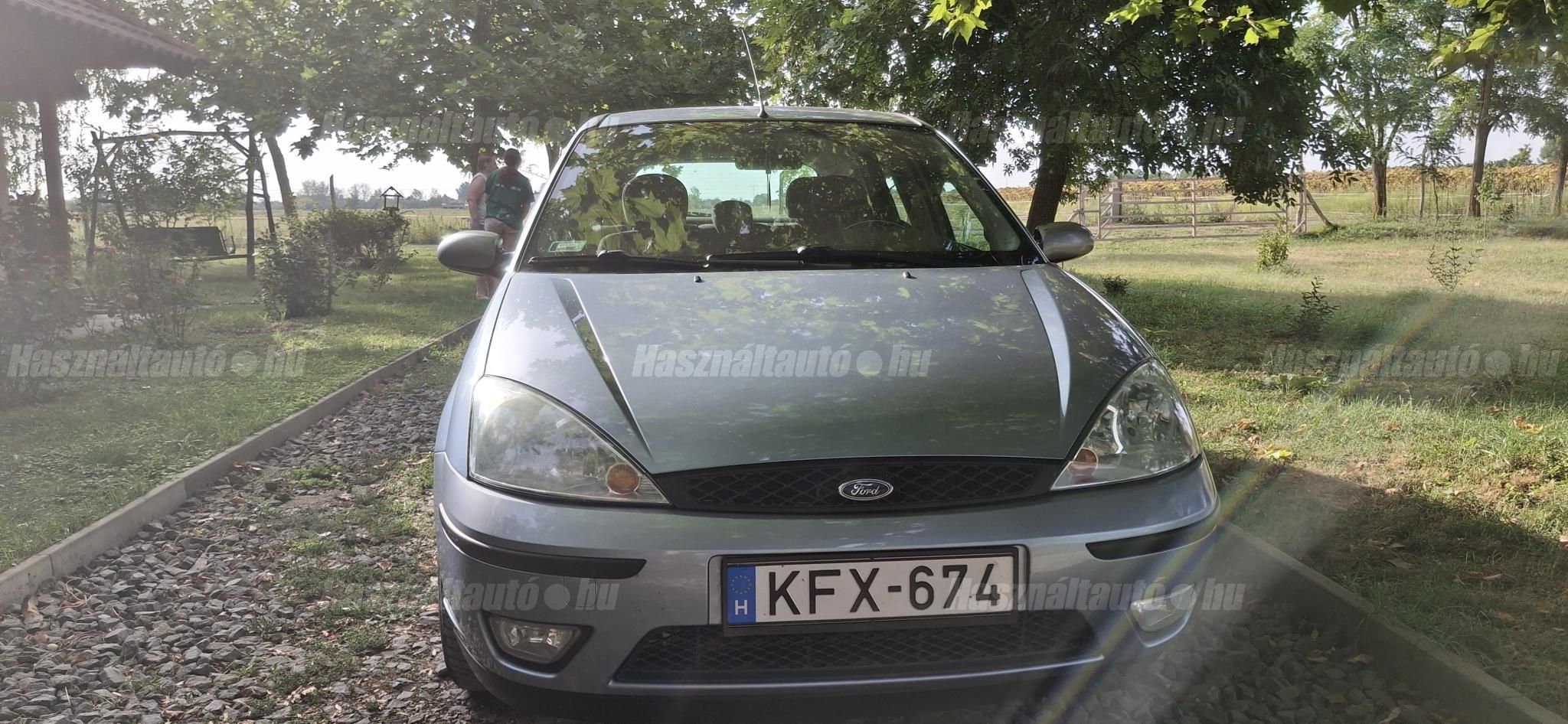 FORD FOCUS 2004/3 - 1
